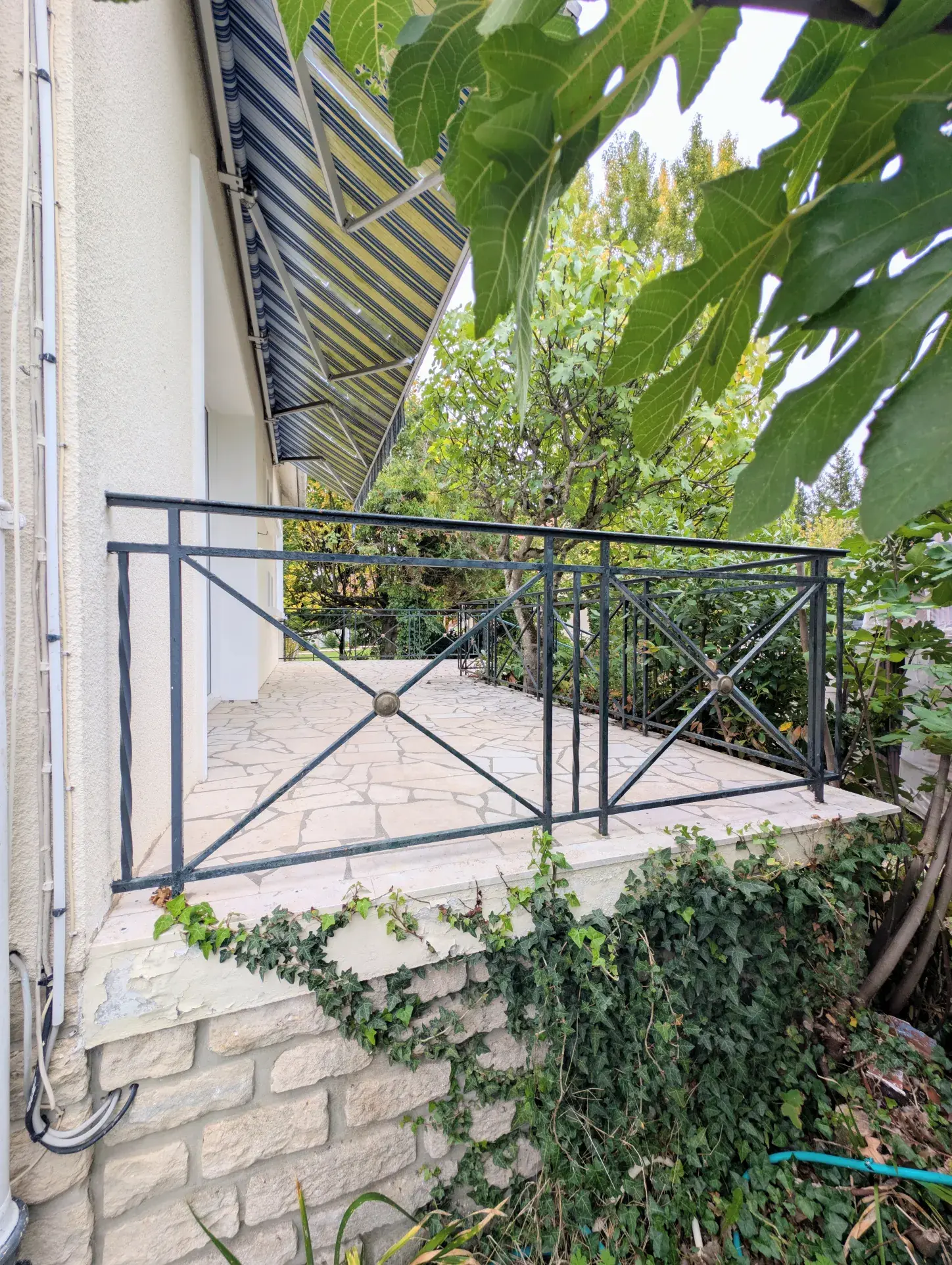 Maison à vendre à Saint-André-les-Vergers avec jardin et sous-sol de 110 m² 