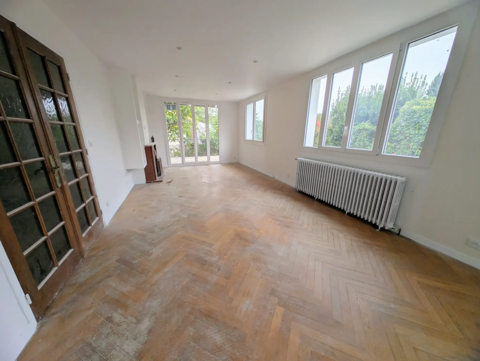 Maison à vendre à Saint-André-les-Vergers avec jardin et sous-sol de 110 m² 