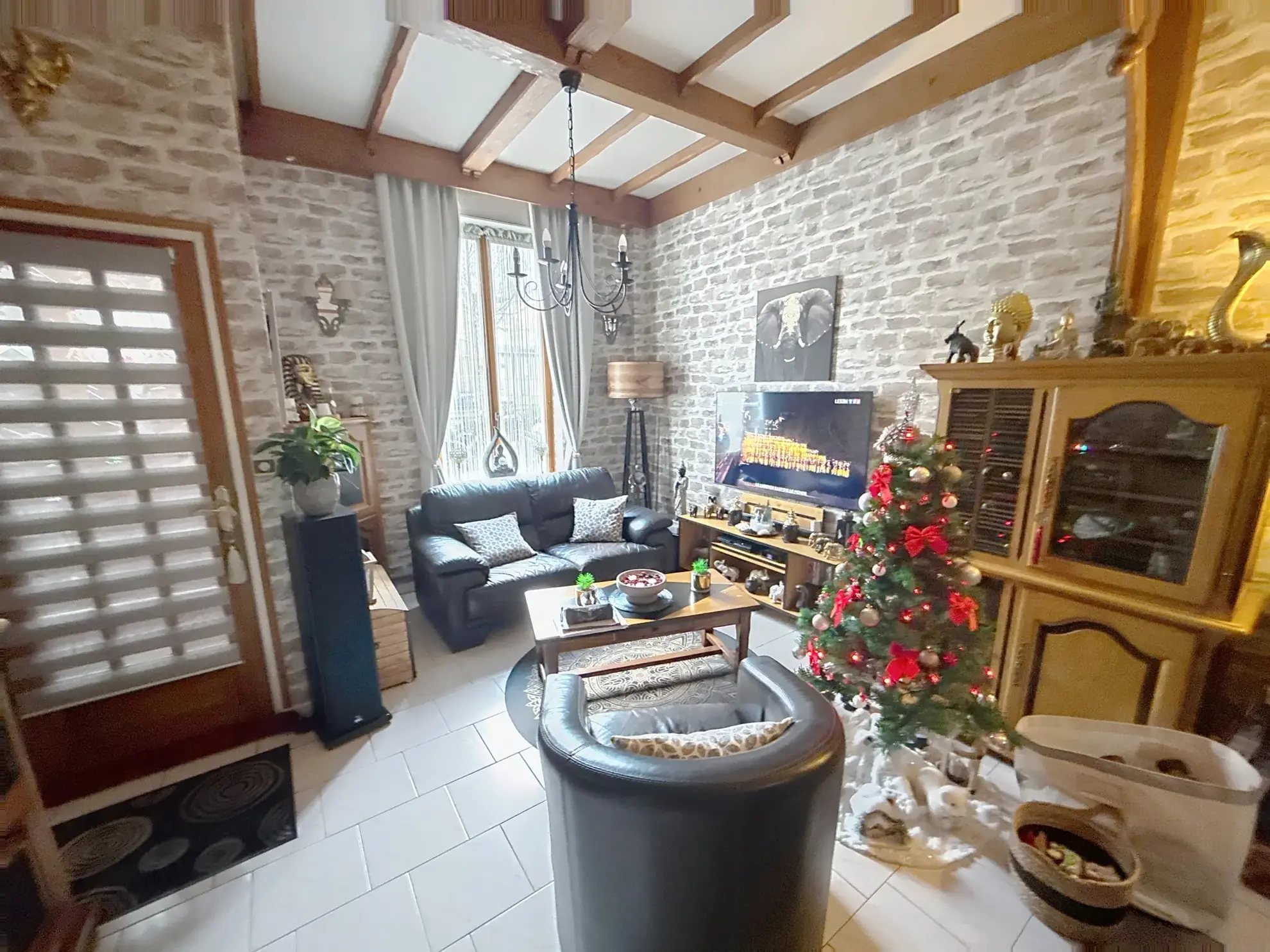 Maison à vendre de 85 m² à Roubaix proche centre et Wattrelos 