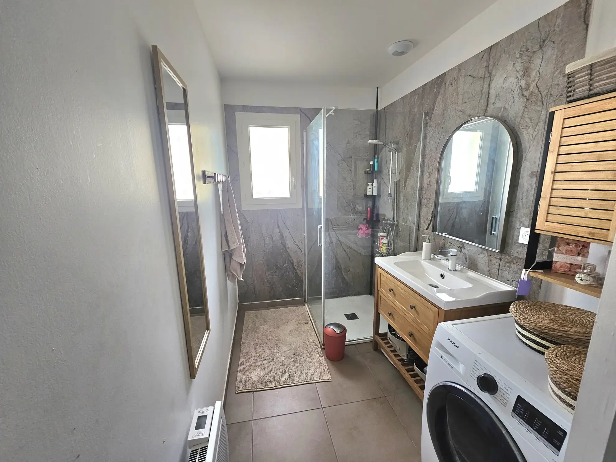 Villa récente 3 chambres à Pomerols, proximité plages, conforme RT 2020 