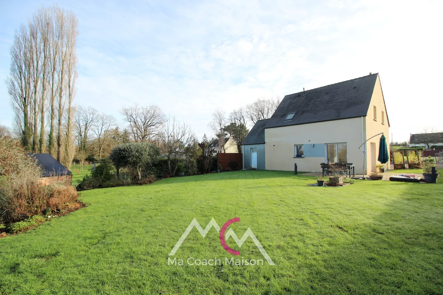 Maison moderne de 2014 avec jardin à Sainte-Anne-sur-Brivet 