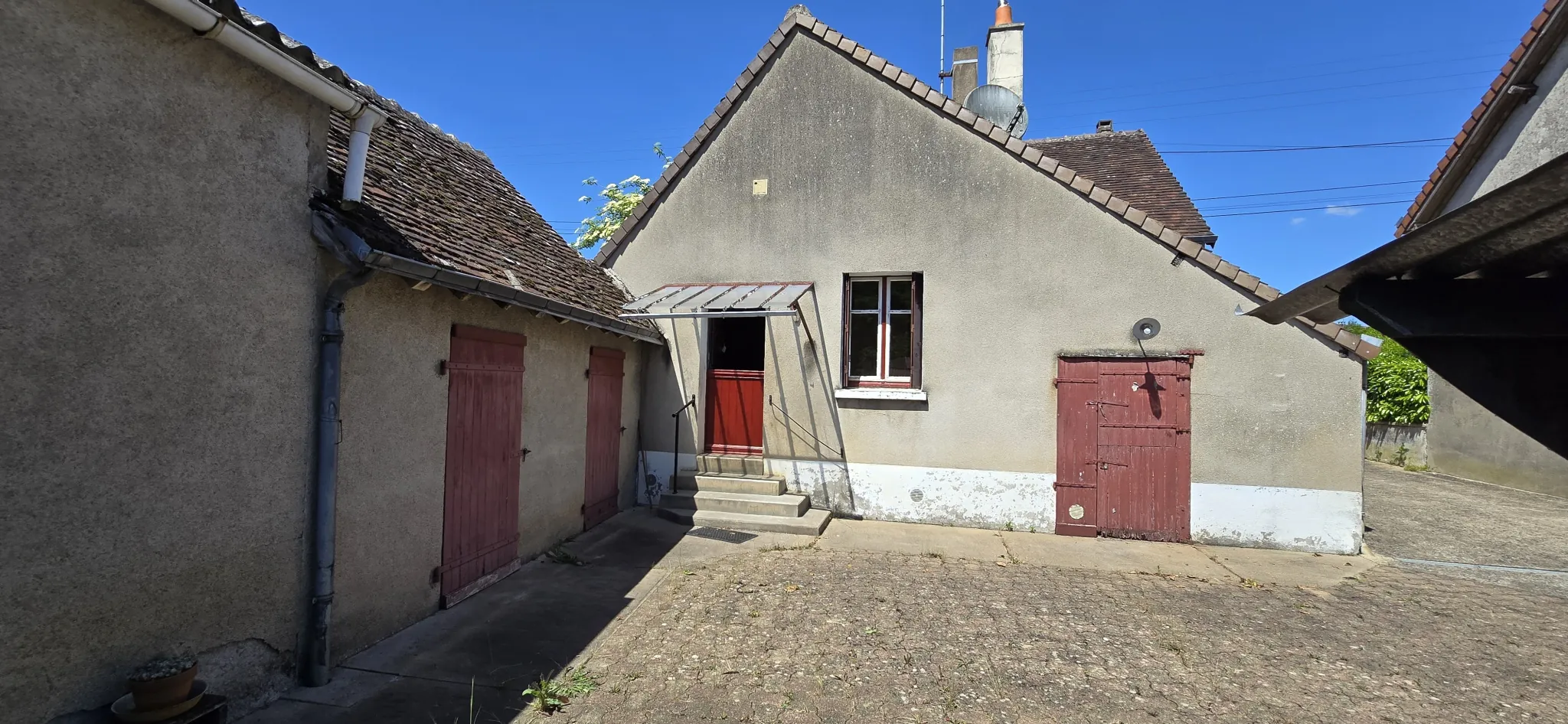 Maison de plain-pied à Moree avec accès au Loir – Idéal pêcheur 