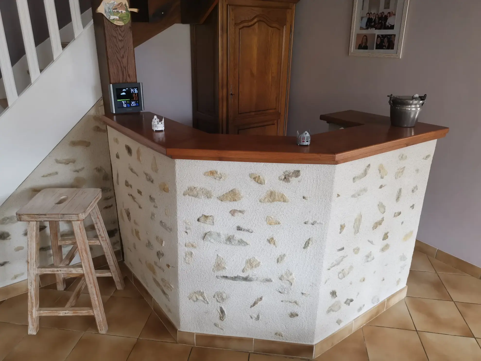 Maison à vendre à Maigne de 169 m² avec terrain arboré et garage proche de la Suze-sur-Sarthe 