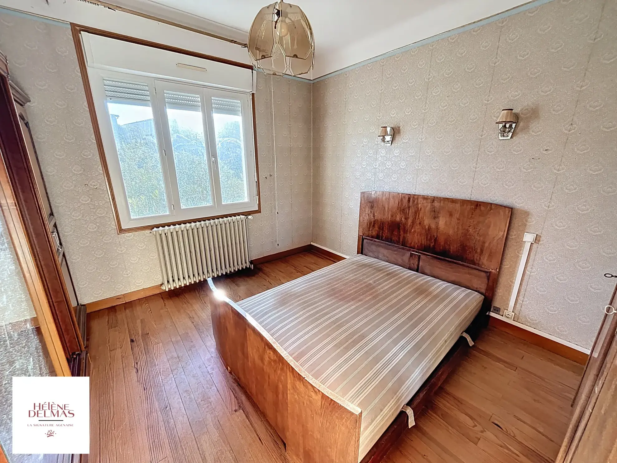 Maison de ville avec jardin à vendre à Agen, fort potentiel 