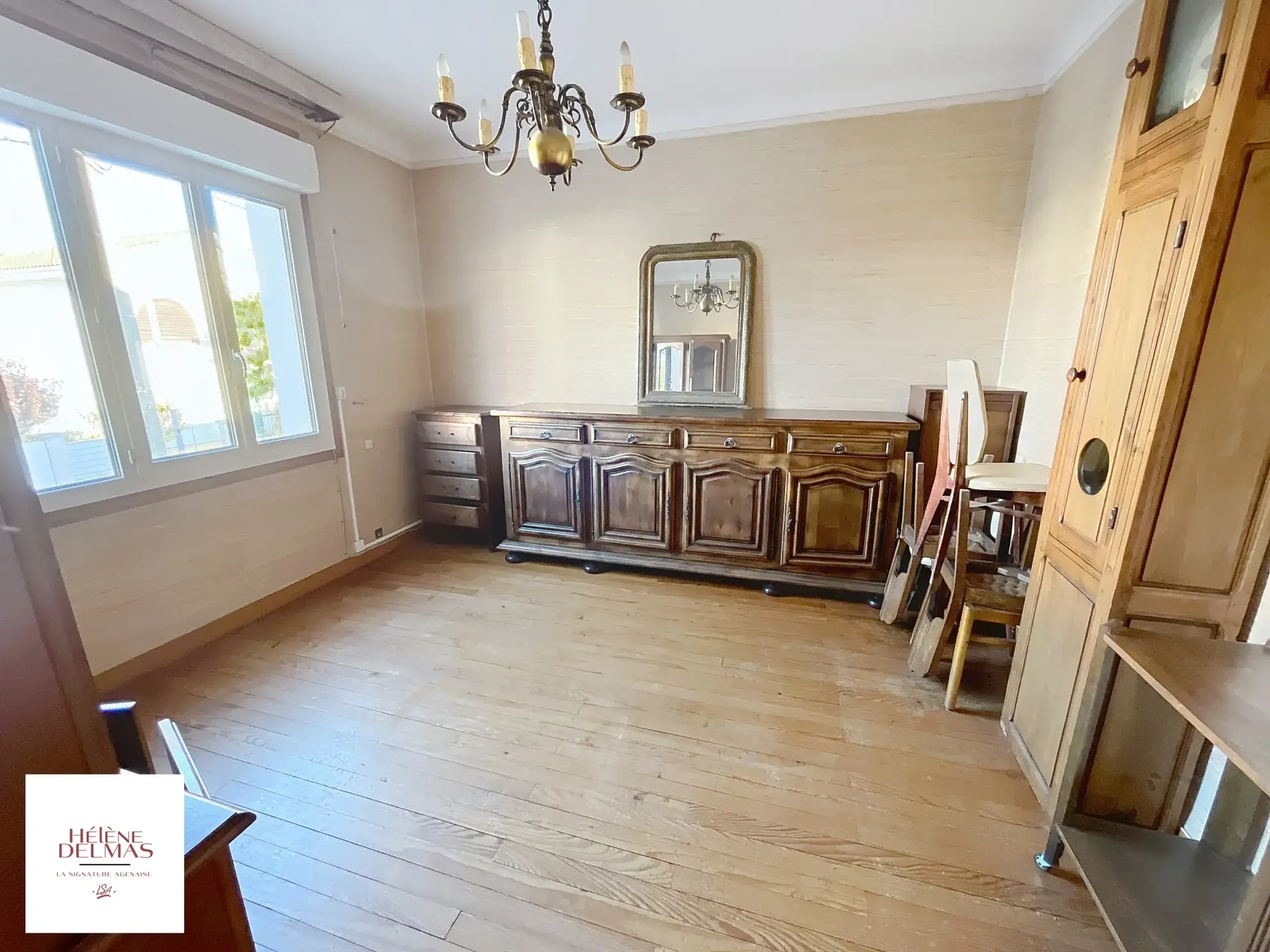 Maison de ville avec jardin à vendre à Agen, fort potentiel 