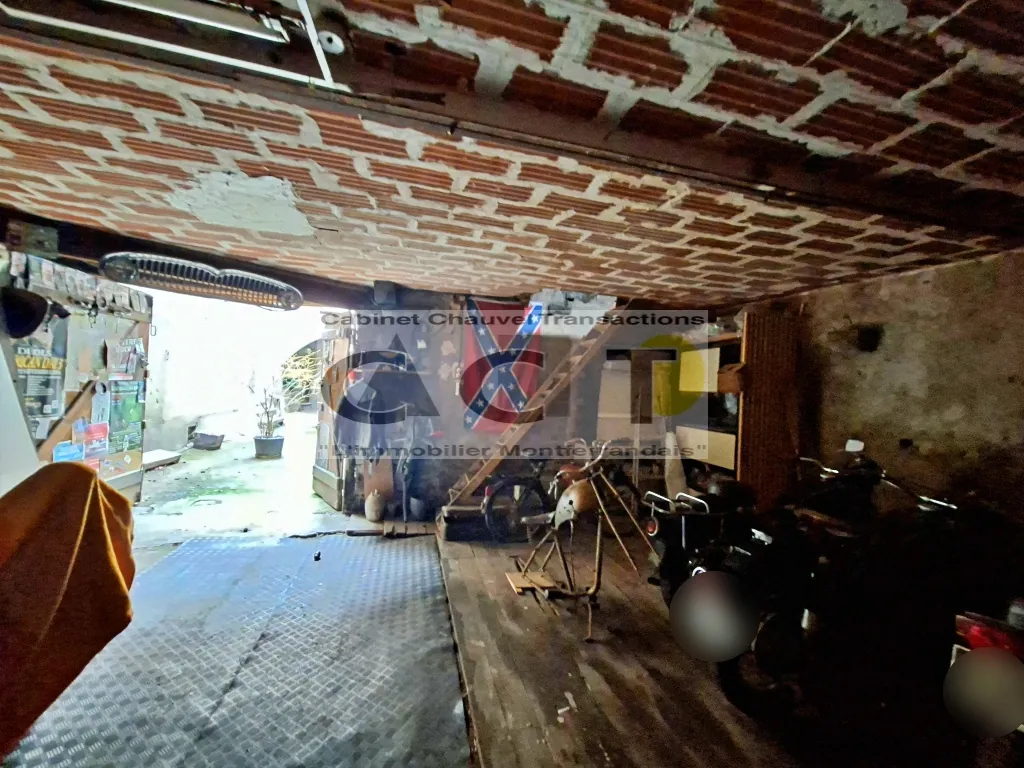 A vendre vieille grange à rénover à Clermont-Ferrand Montferrand, 145 m²
