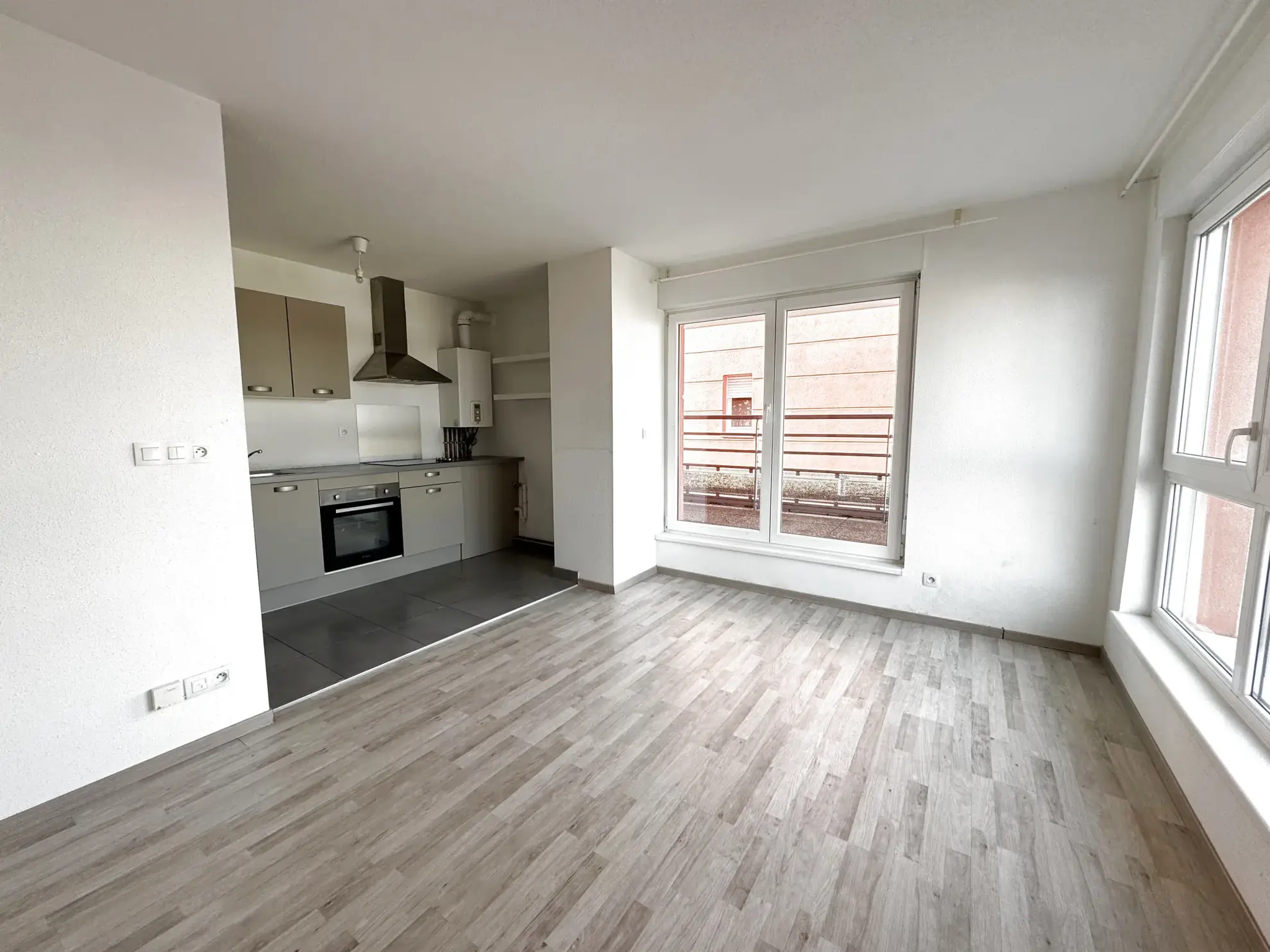Belle appartement 2 pièces à Saint-Louis - 51,89 m² avec terrasse et parking 