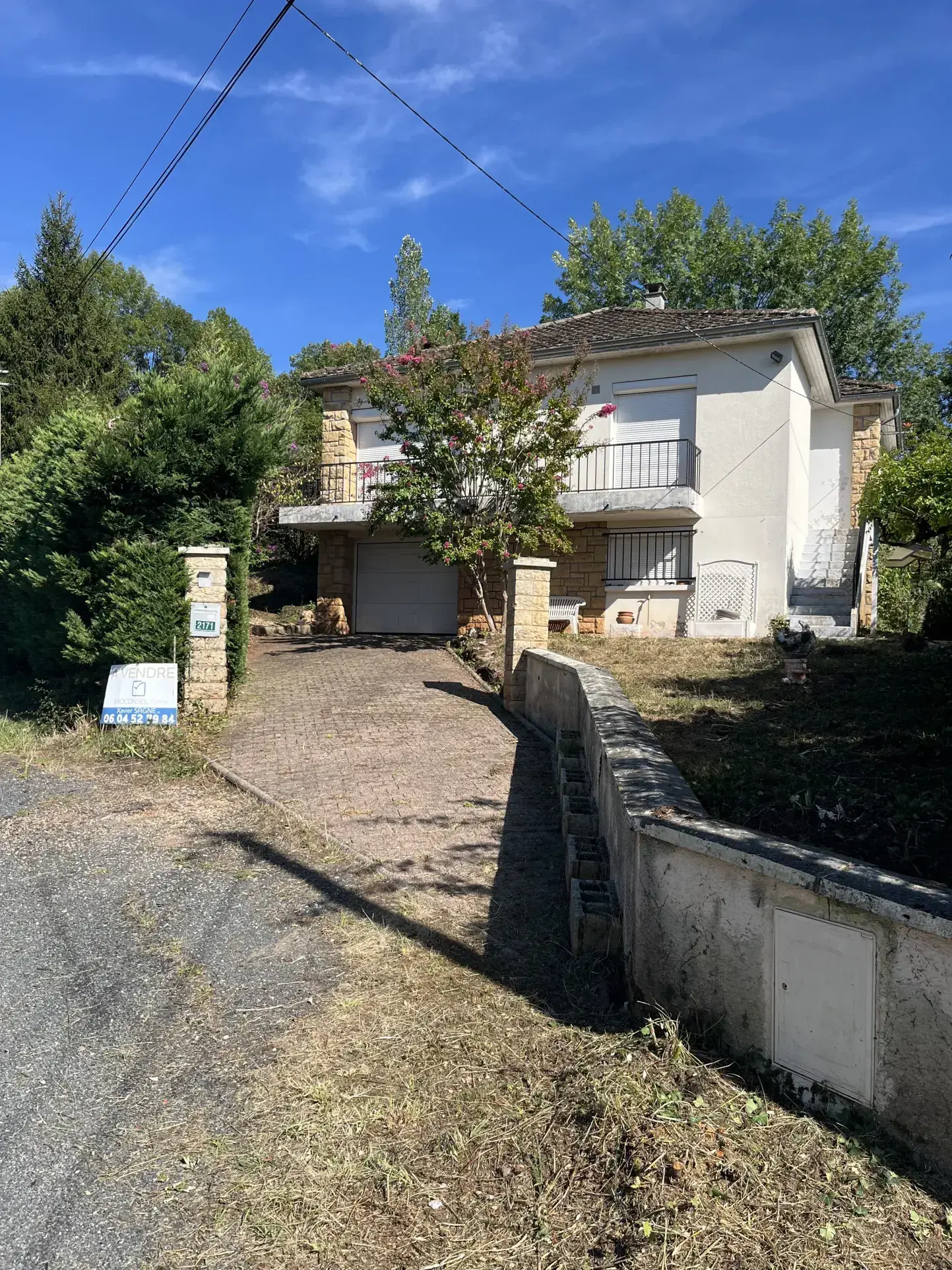 Belle maison 5 pièces avec garage et cheminée à Objat
