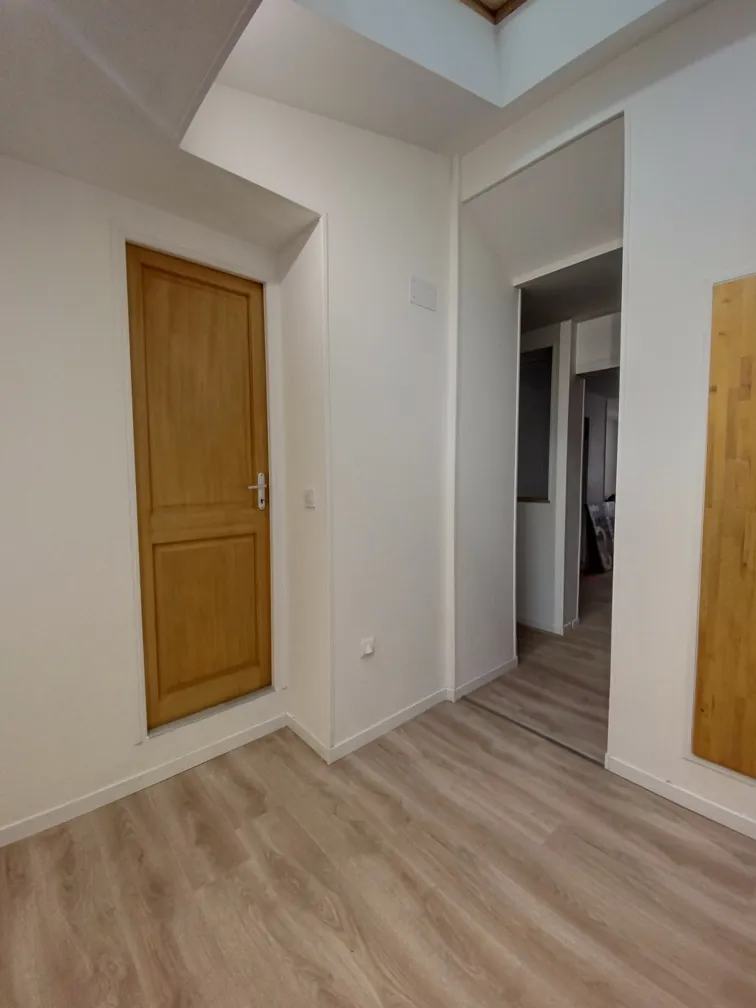 Maison entièrement rénovée à vendre à Avignon, secteur Rotondes – 88 m² 