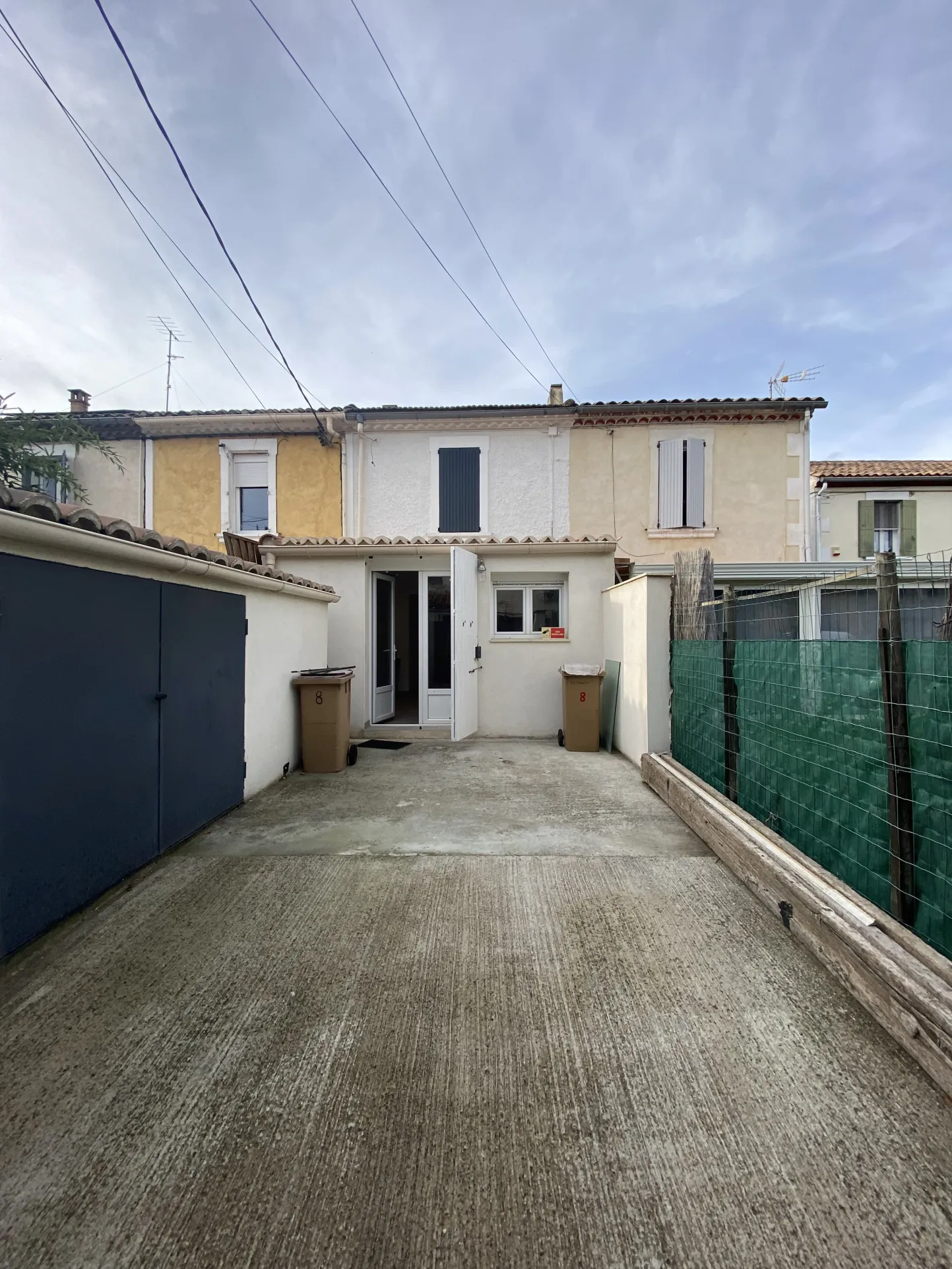Maison rénovée de 88 m2 avec 3 chambres à Avignon, secteur Rotondes