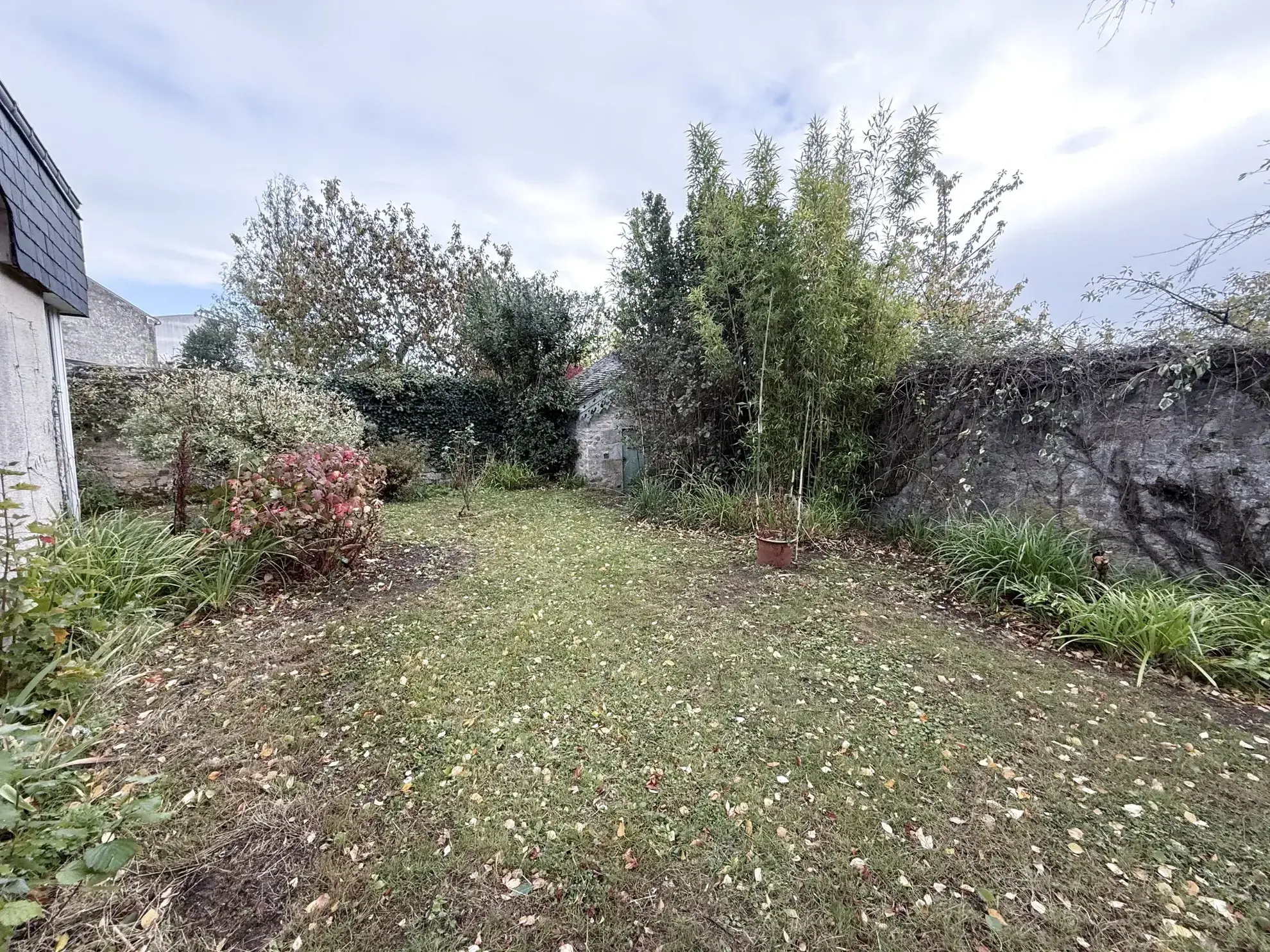 Maison de 134,61 m² à Alençon – Quartier Promenades, garage et terrasse 