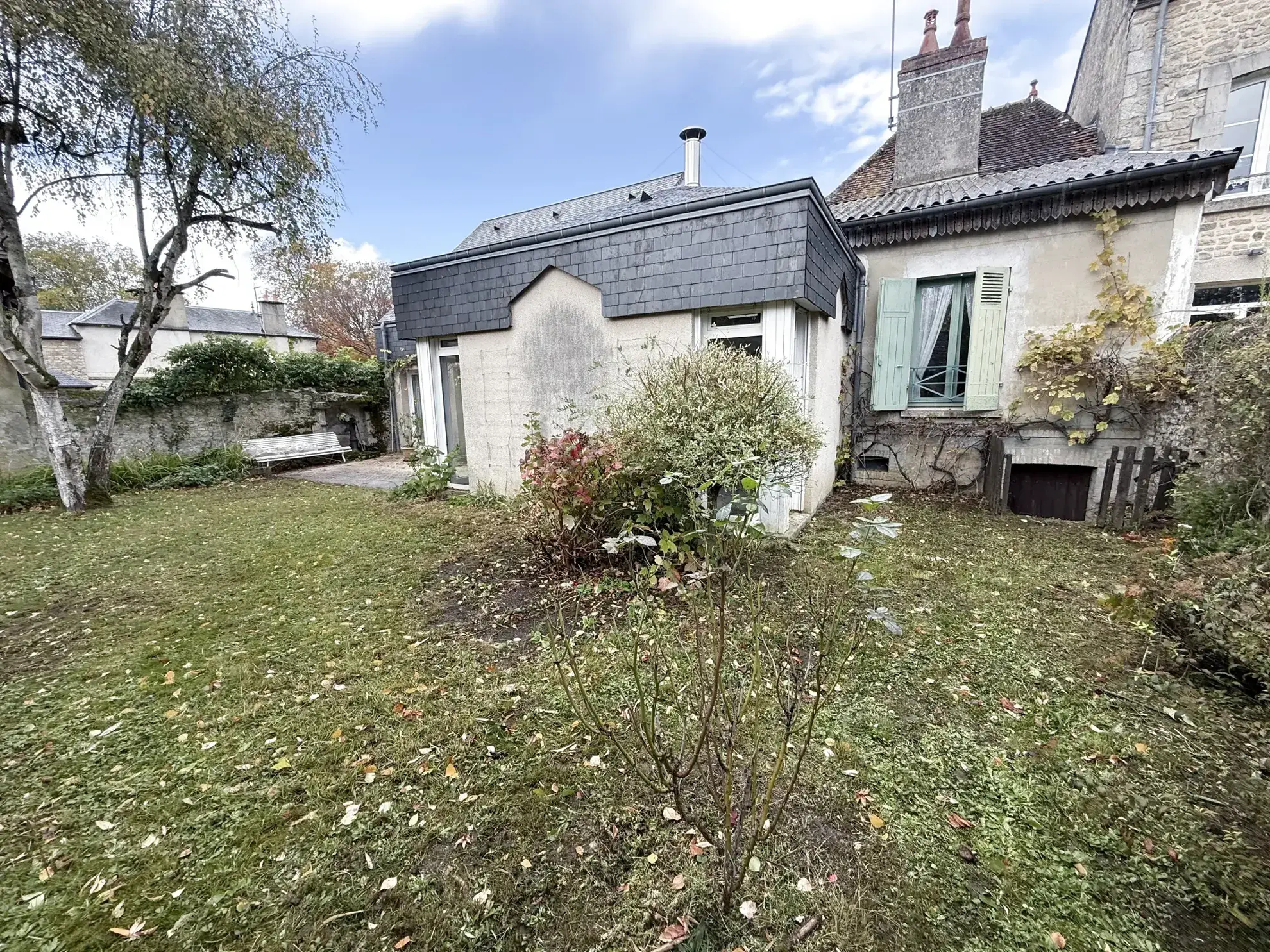 Maison de 134,61 m² à Alençon – Quartier Promenades, garage et terrasse 