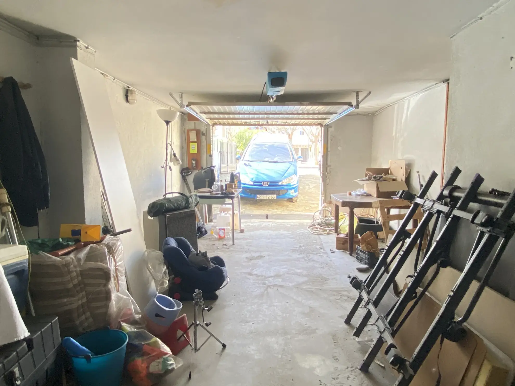 Maison de ville familiale de 178 m² avec jardin et garage à Perpignan 