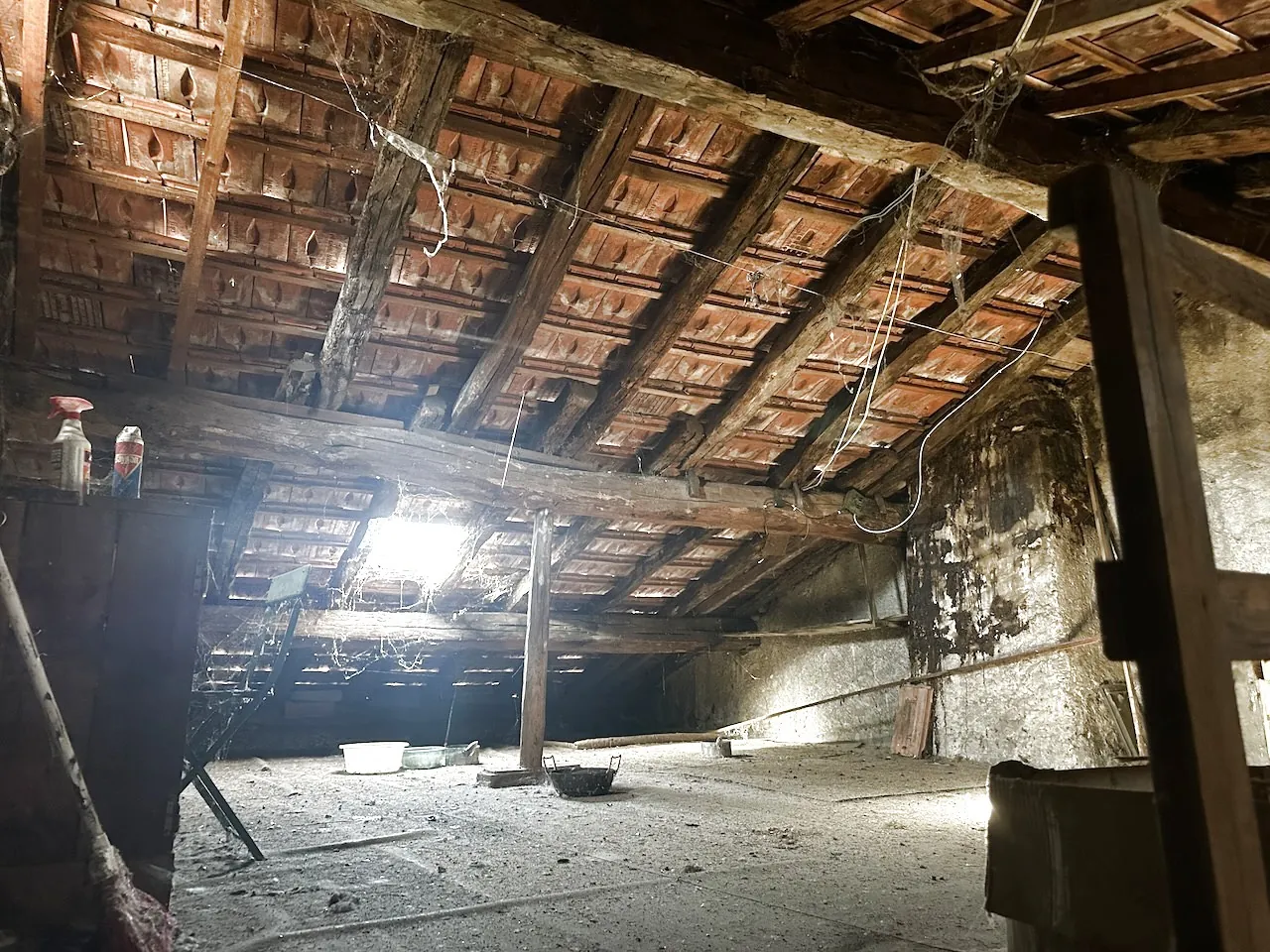 Maison de ville de 100 m² avec garage et cour à Marcigny 