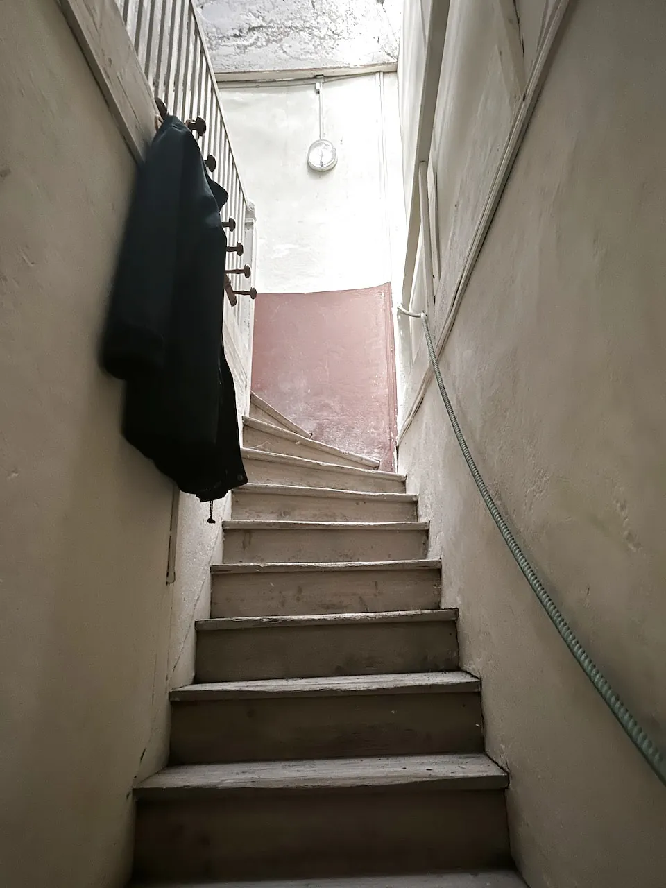 Maison de ville de 100 m² avec garage et cour à Marcigny 