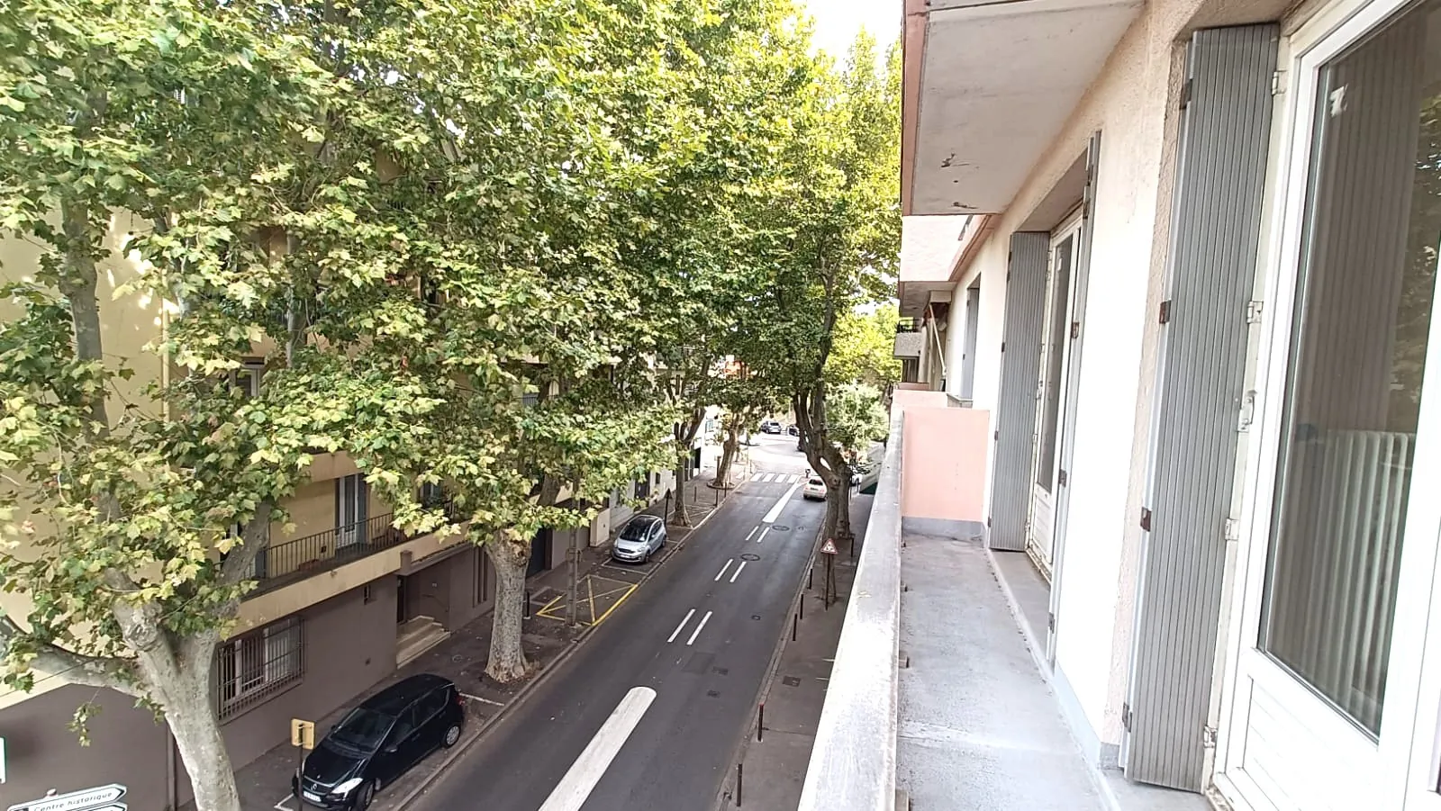 Appartement T5 de 85m² avec garage en hyper centre de Narbonne 