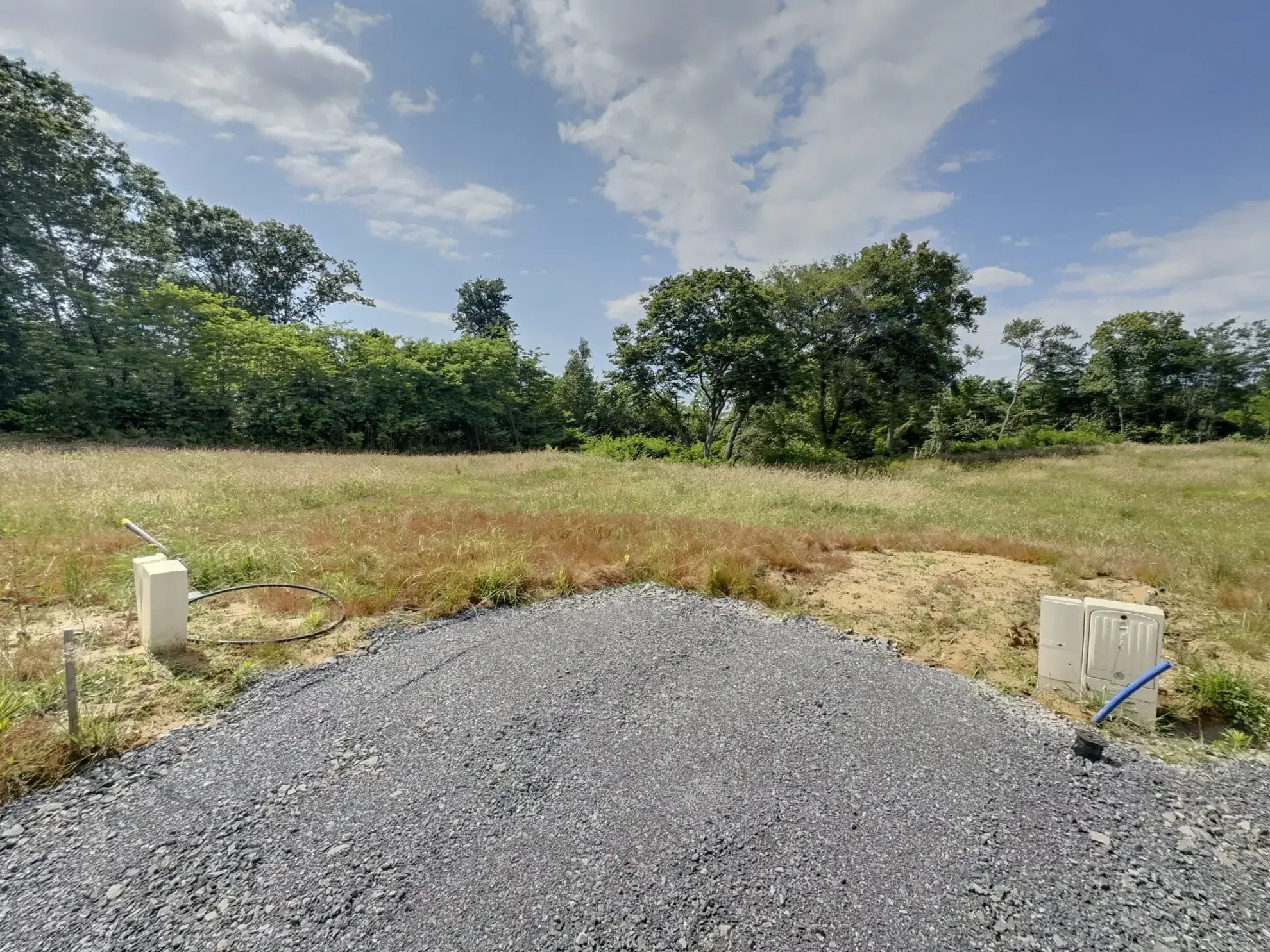 Terrain constructible à Montfort en Chalosse de 2536 m² à vendre