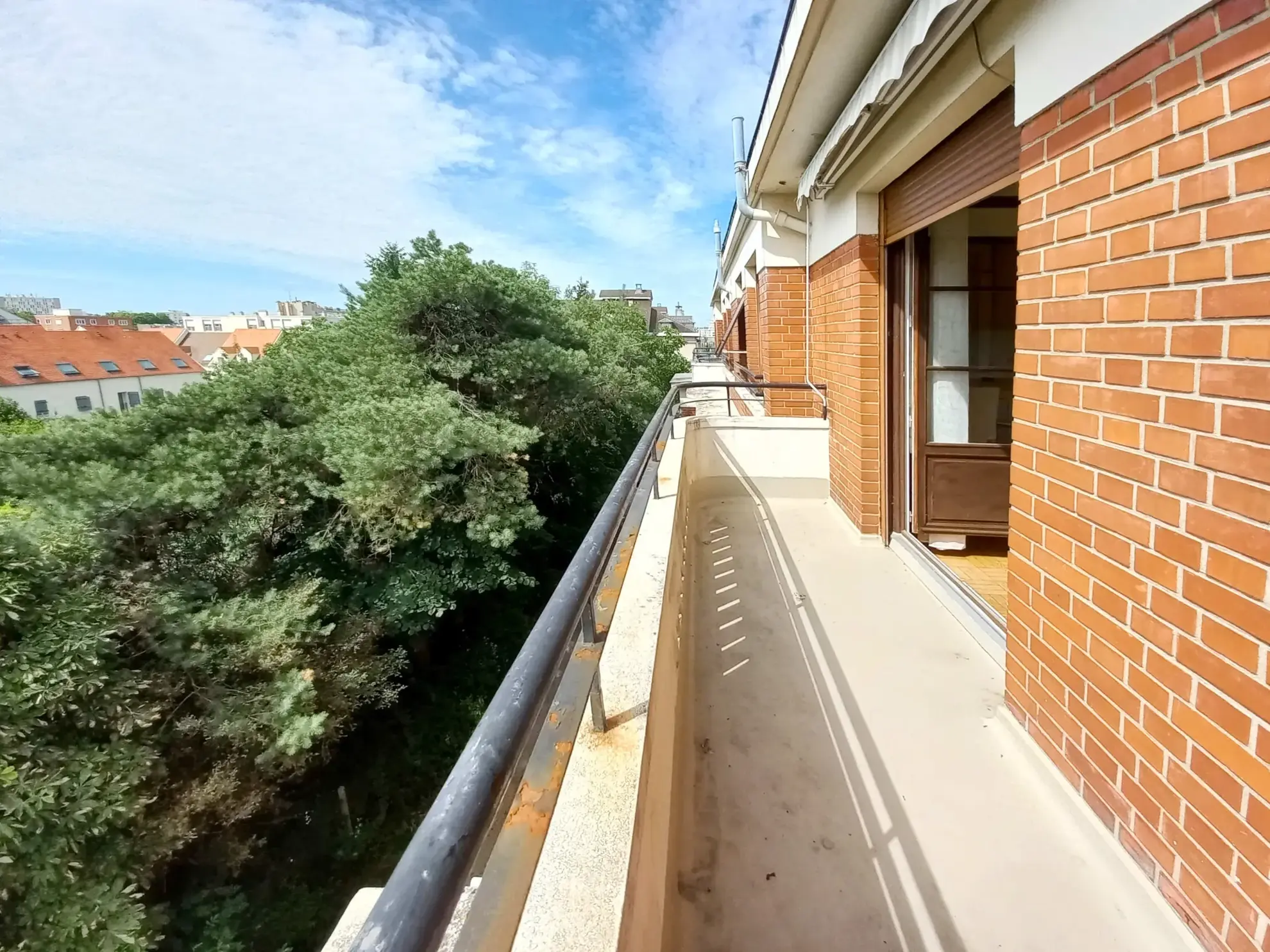 Bel appartement 3 pièces avec balcon à Créteil proche Général Leclerc 