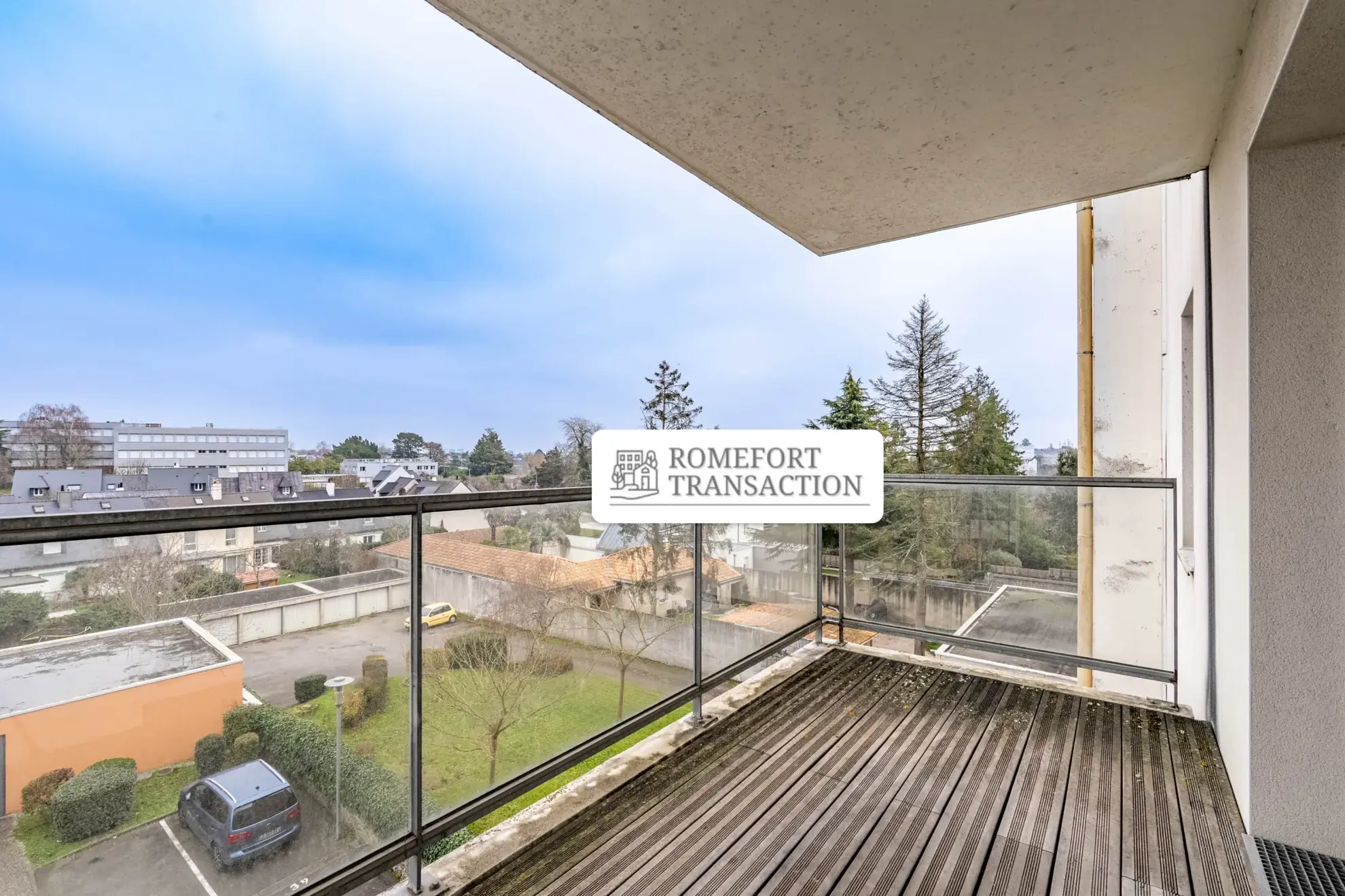 Appartement T2 de 42,85 m² avec terrasse et parking à Nantes Ronde Point de Paris 