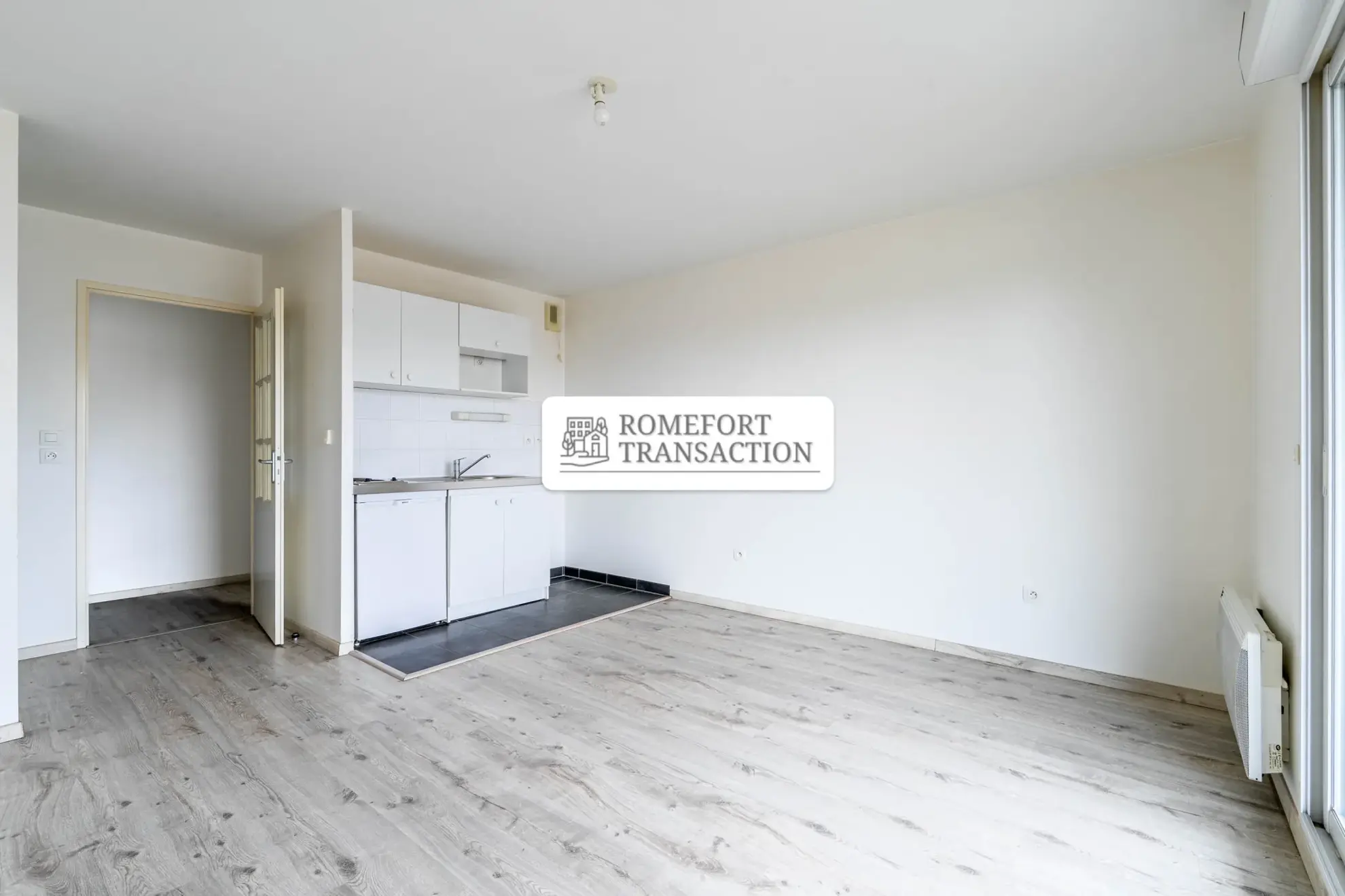 Appartement T2 de 42,85 m² avec terrasse et parking à Nantes Ronde Point de Paris 