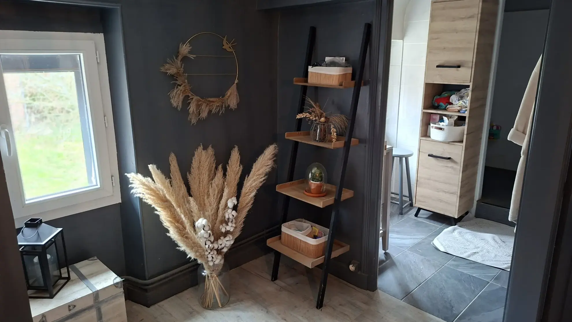 Maison rénovée avec vue campagne, 2/3 chambres à Mont-Saint-Sulpice 