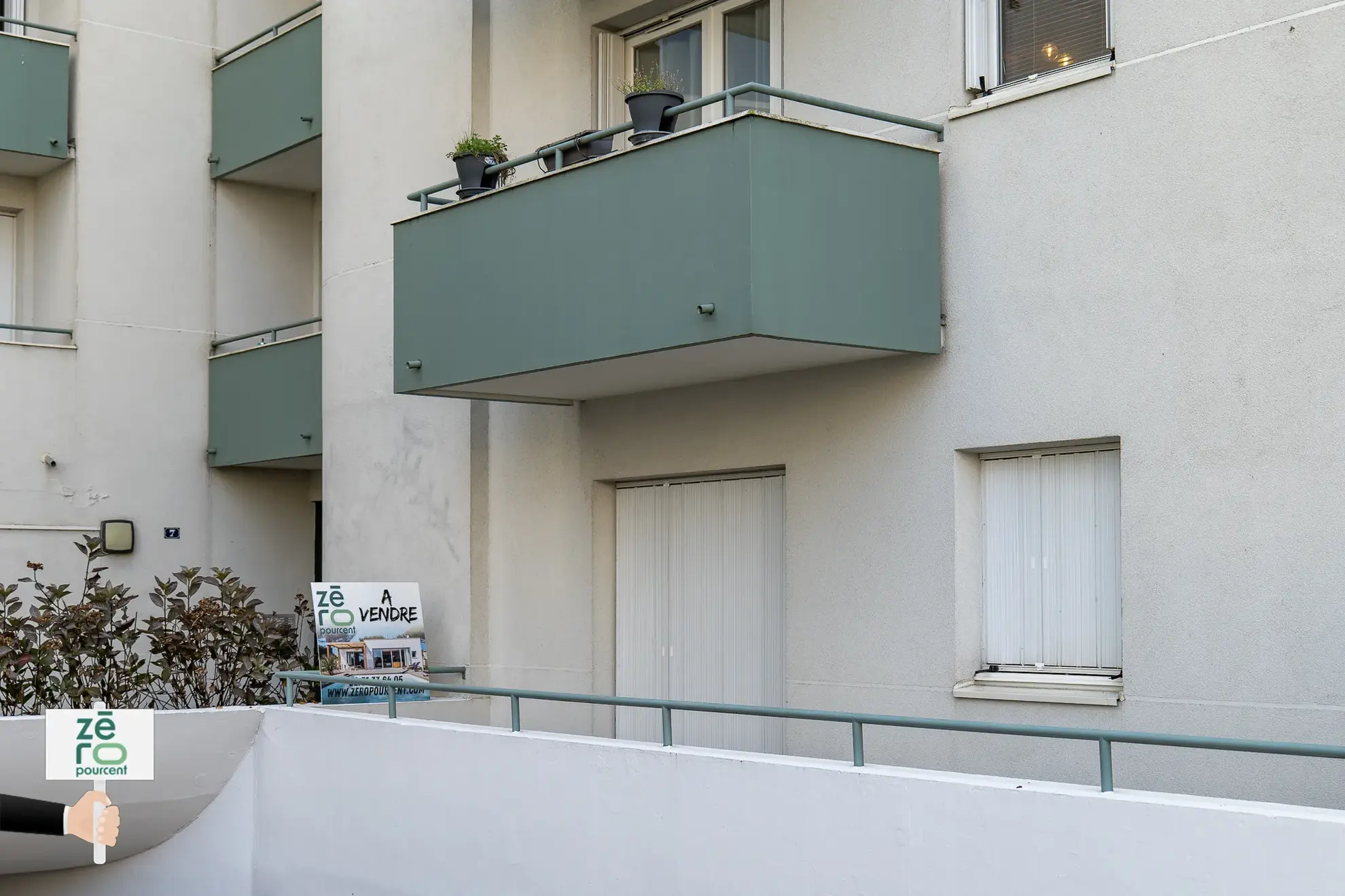 Appartement T2 rénové avec terrasse et garage à Nantes - Emplacement idéal
