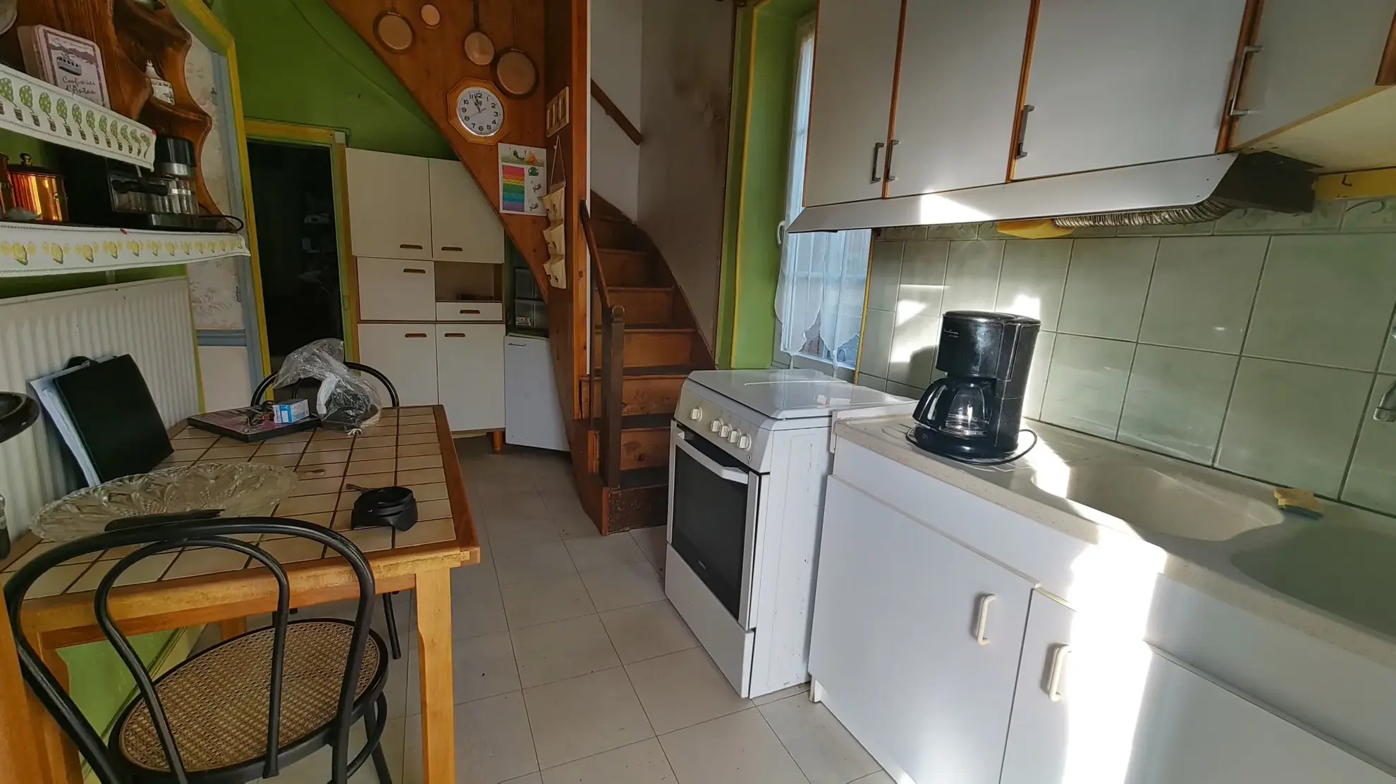 Maison de village à rénover d'environ 73 m² à Esteil, Puy-de-Dôme 