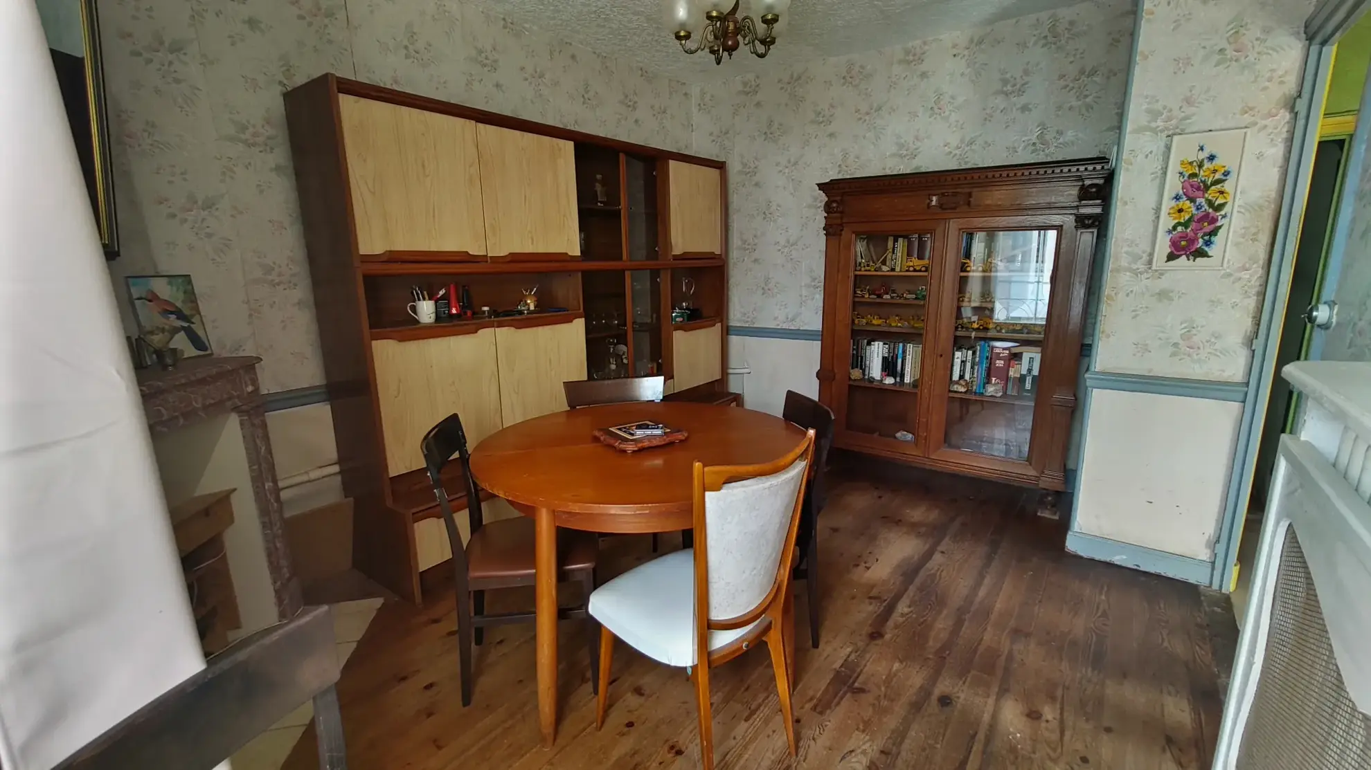 Maison de village à rénover d'environ 73 m² à Esteil, Puy-de-Dôme 