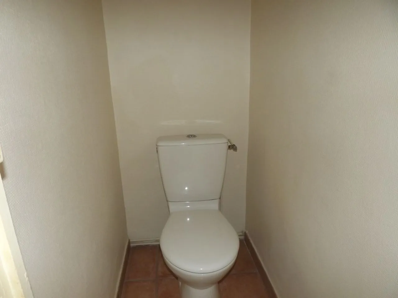 Immeuble de rapport à vendre à Marcigny, 480 m² habitables, proche commerces 