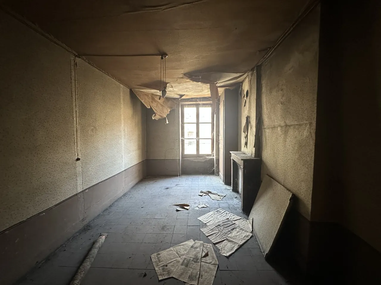 Immeuble de rapport à vendre à Marcigny, 480 m² habitables, proche commerces 