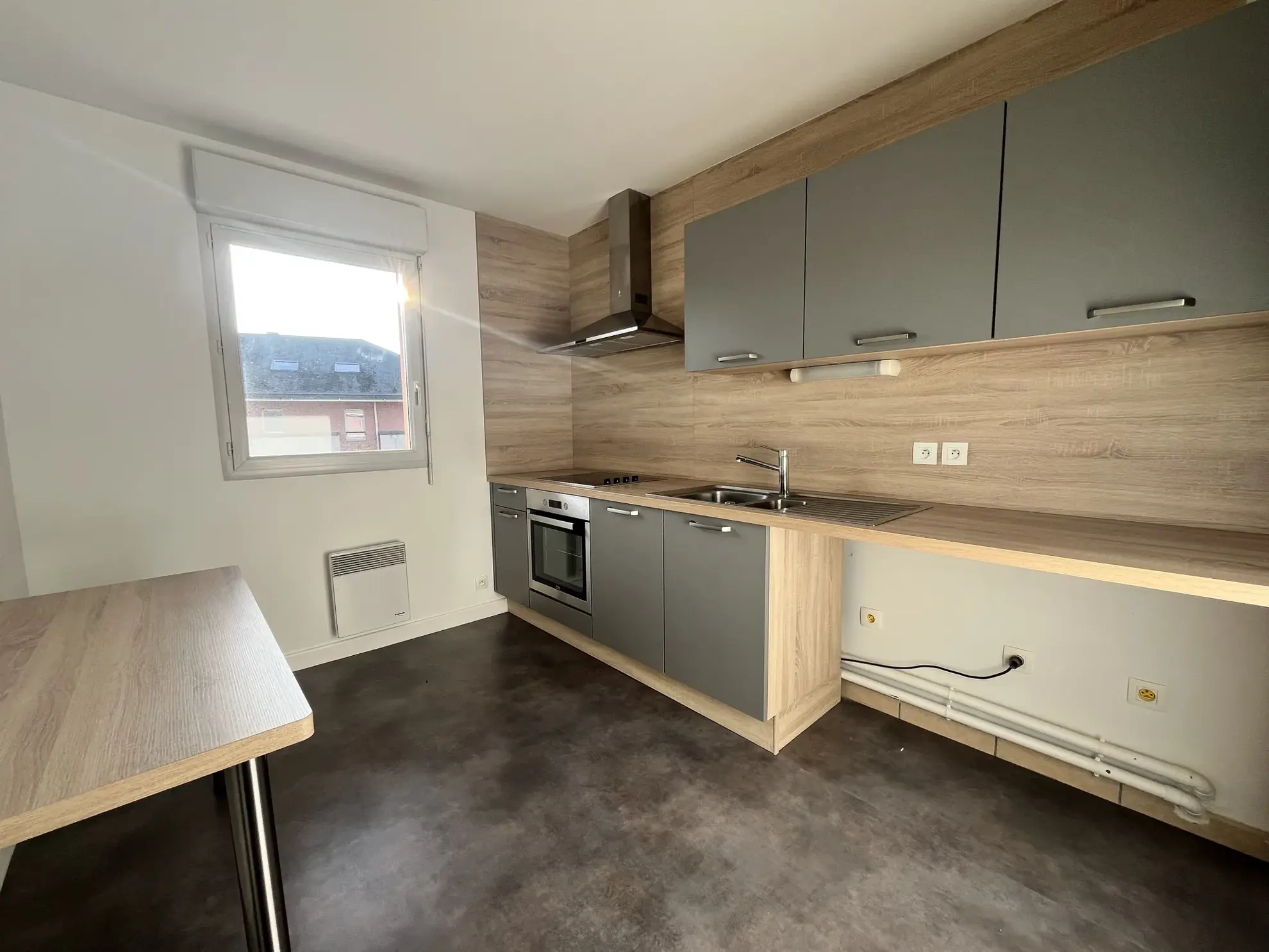 Vente d’un appartement T4 duplex avec grande terrasse et parking au Mans 