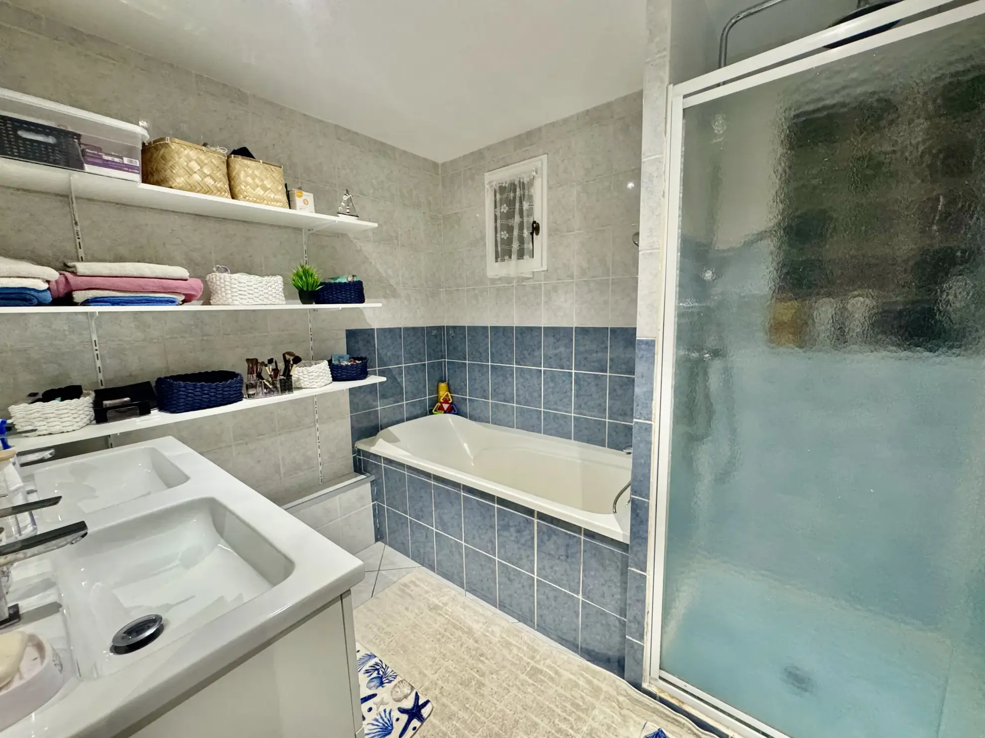 Belle maison de 160 m² avec dépendance et grand terrain à Mescoules 