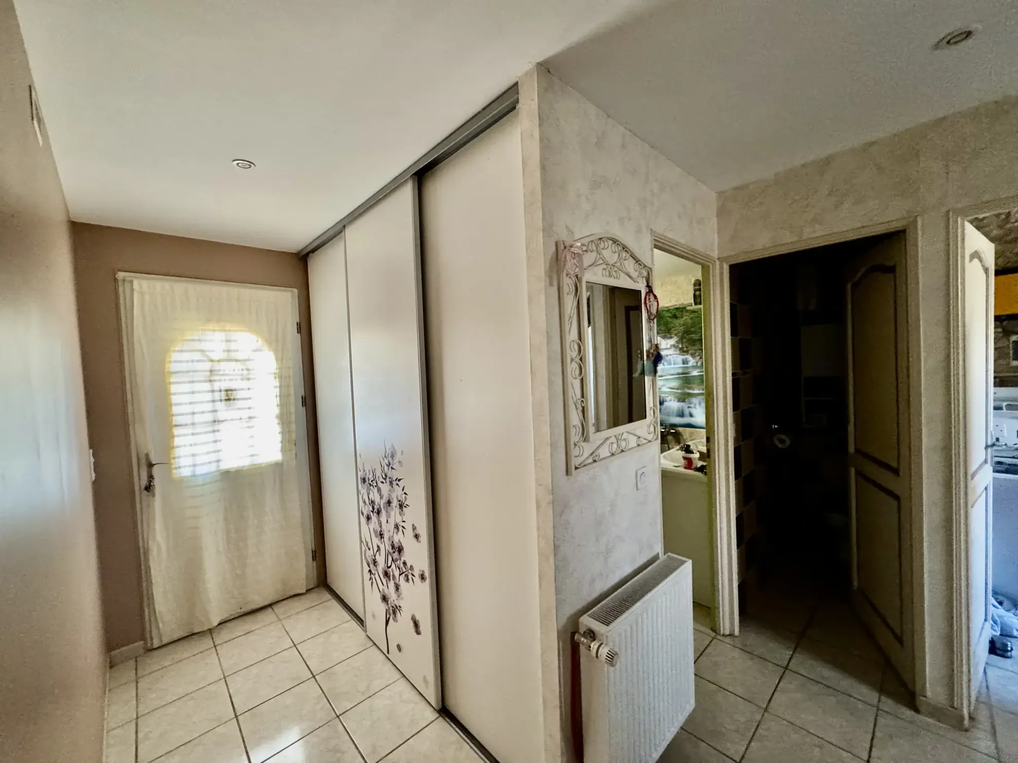 Belle maison de 160 m² avec dépendance et grand terrain à Mescoules 