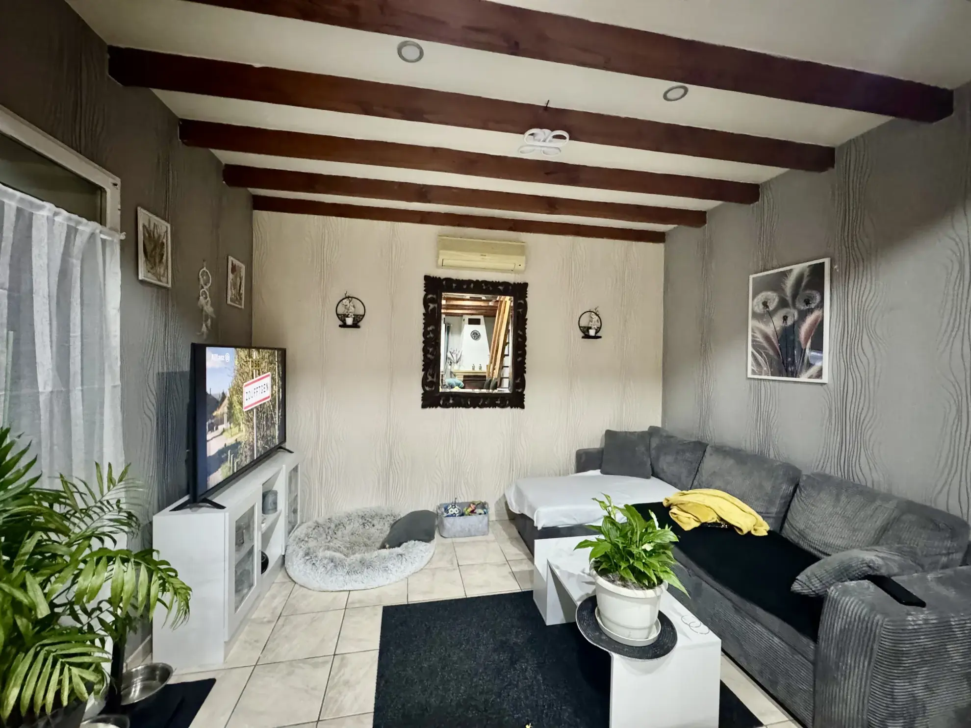 Belle maison de 160 m² avec dépendance et grand terrain à Mescoules 