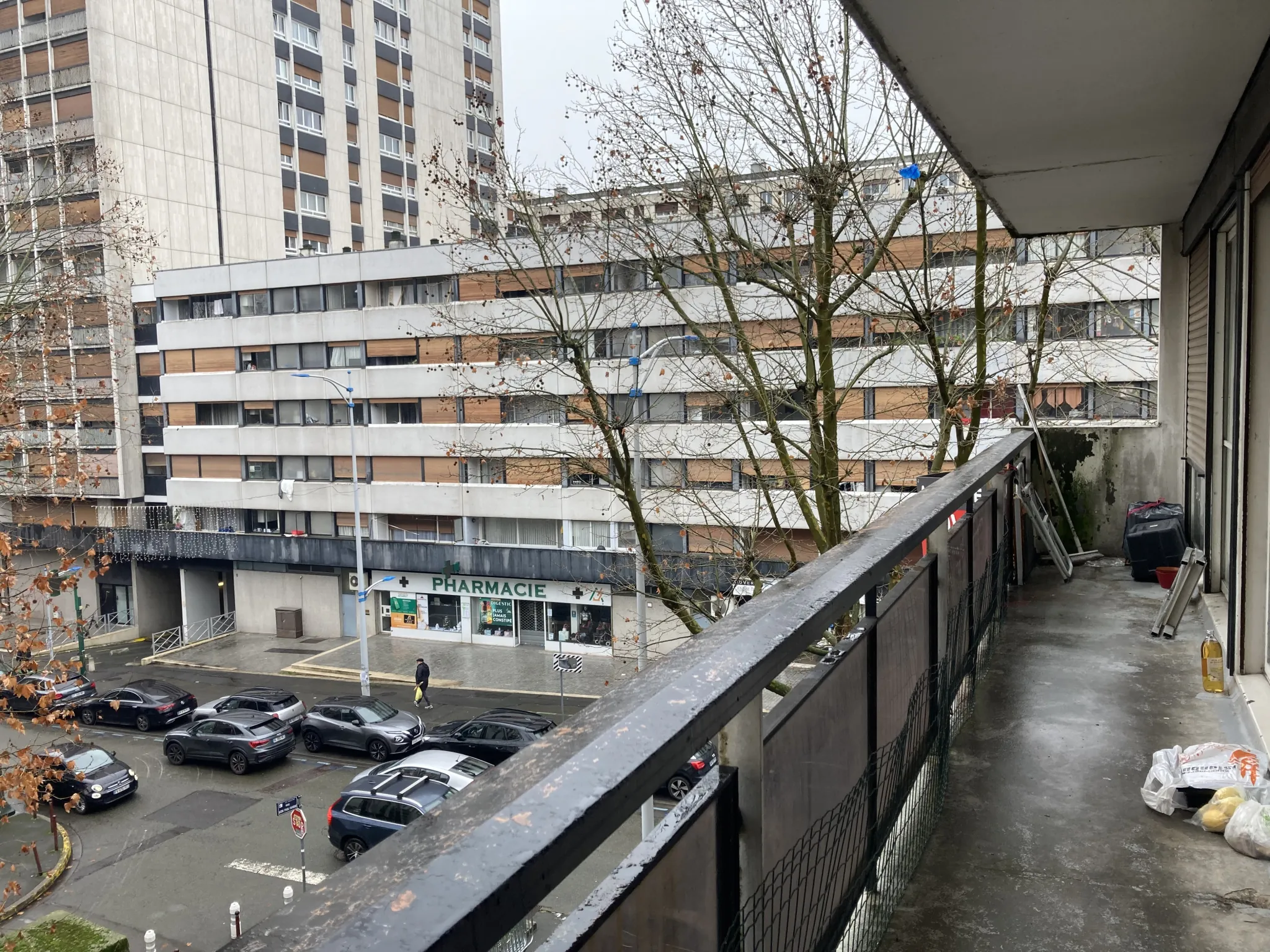 Appartement 4 pièces avec balcon à Sarcelles proche Transports et Commerces