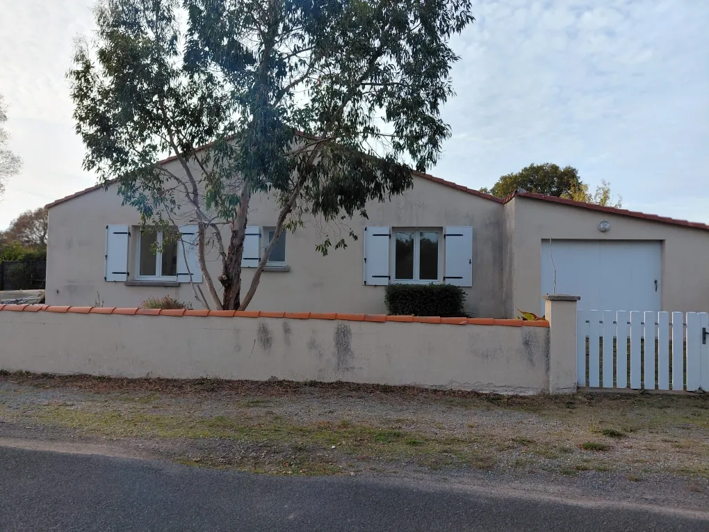 Maison de plain-pied à Clion-sur-Mer à vendre proche du centre-ville