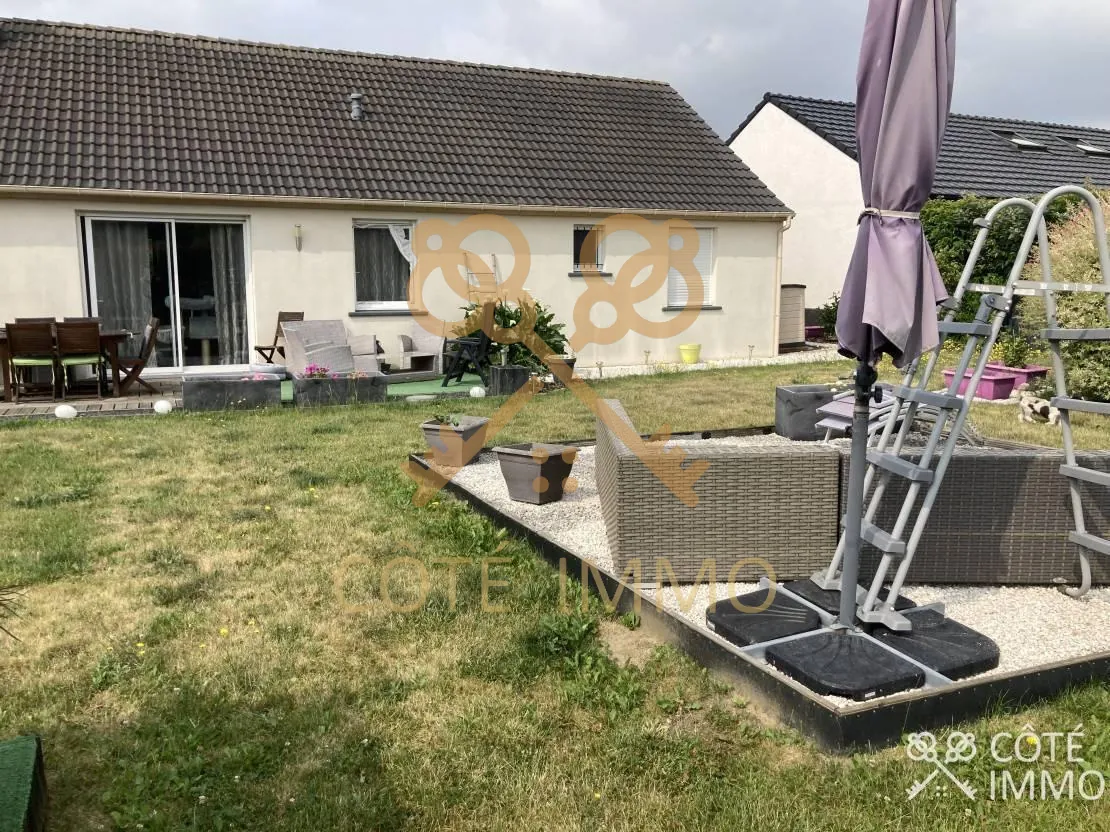 Maison individuelle récente avec 3 chambres à Wahagnies proche Lille 