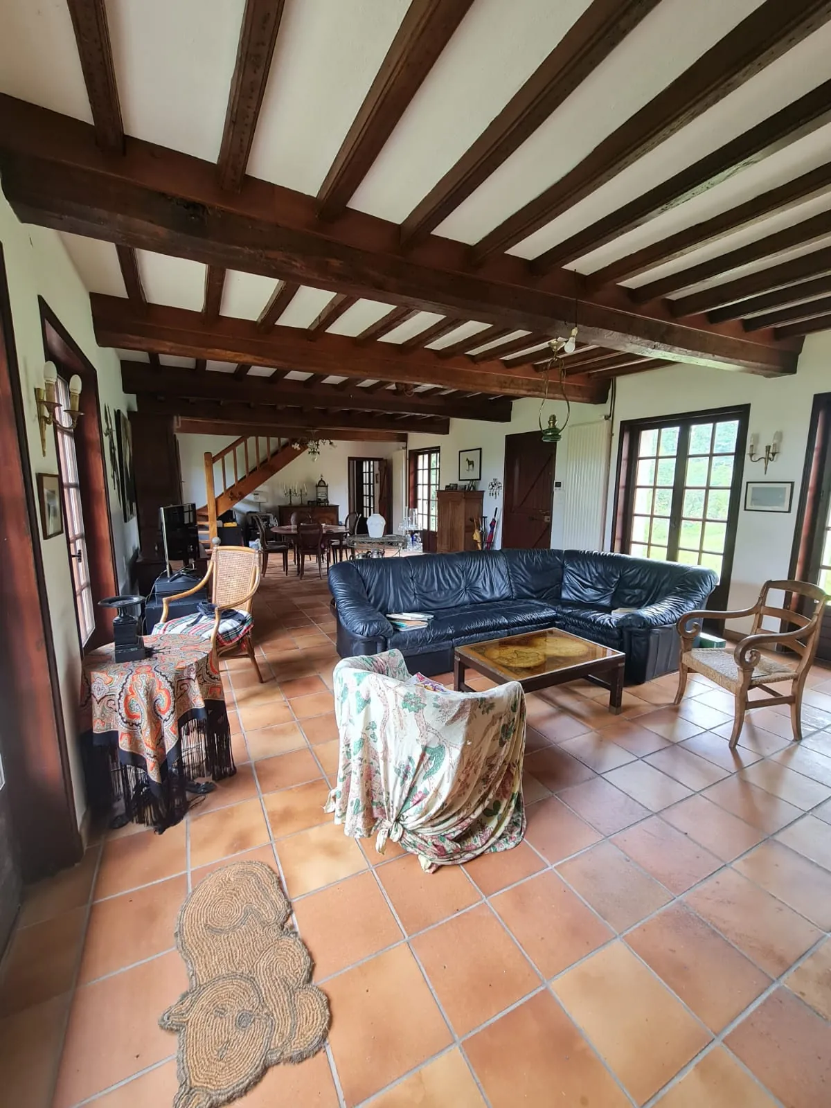 Maison de charme à vendre à Canlers avec jardin et cheminée 
