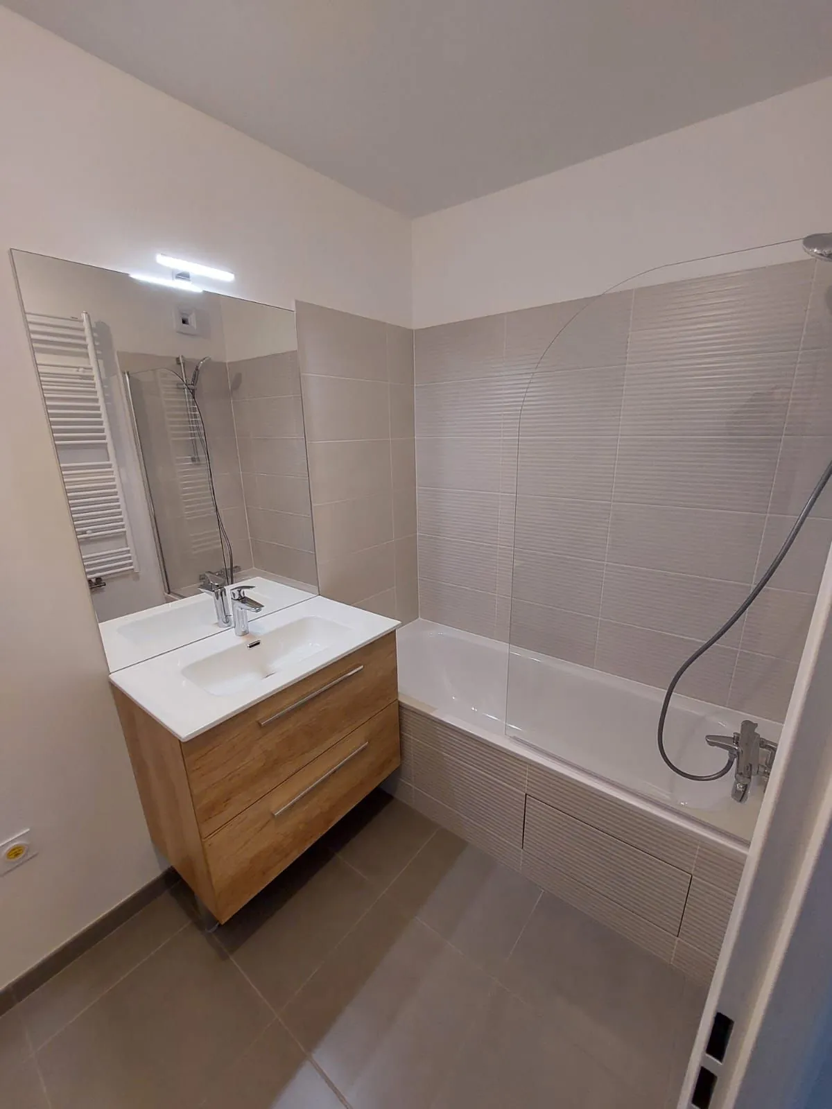 Appartement 3 pièces à Hardricourt – Balcon, parking, faible consommation