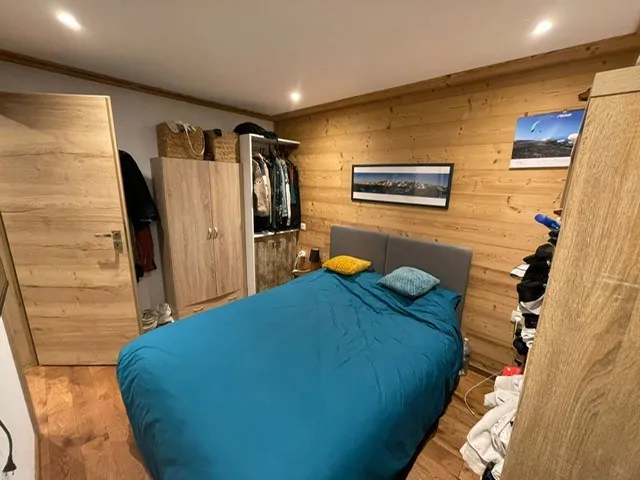 Appartement T2 rénové avec terrasse sud dans le domaine des Sybelles – Le Corbier 