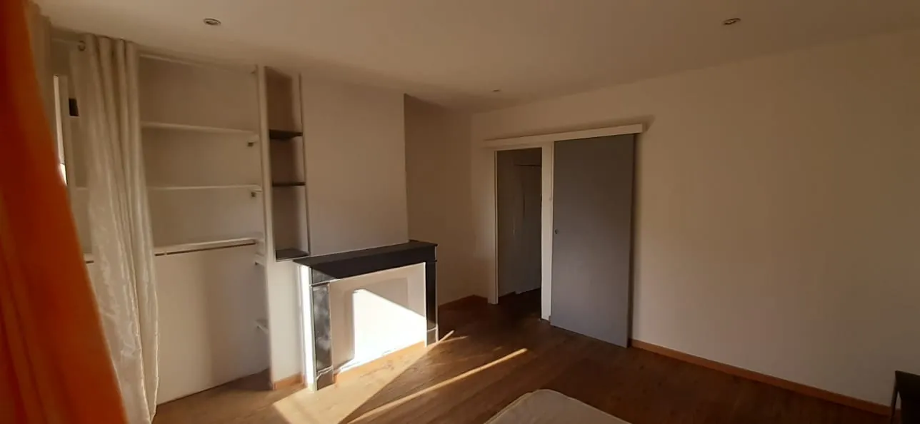 Immeuble de 6 appartements à vendre à Carcassonne, potentiel d’investissement optimal 