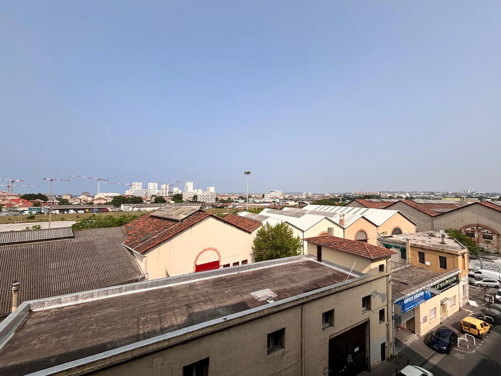 Appartement T3 de 60 m² avec Balcons à Marseille Le Canet - Investissement et Résidence