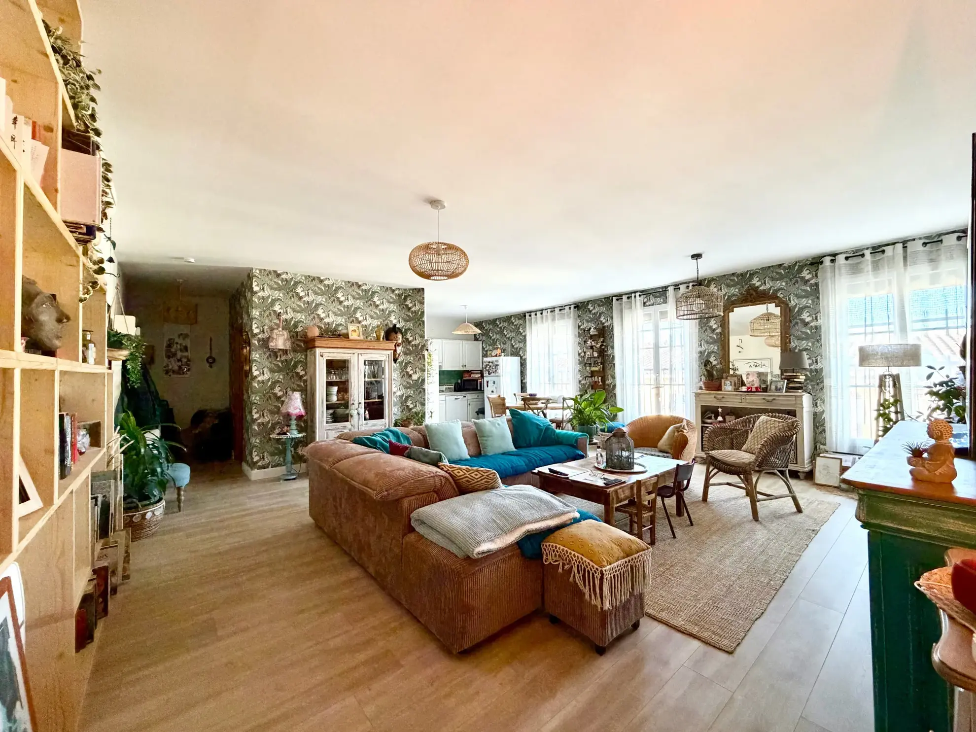 Appartement de standing à Vauvert avec terrasse et ascenseur