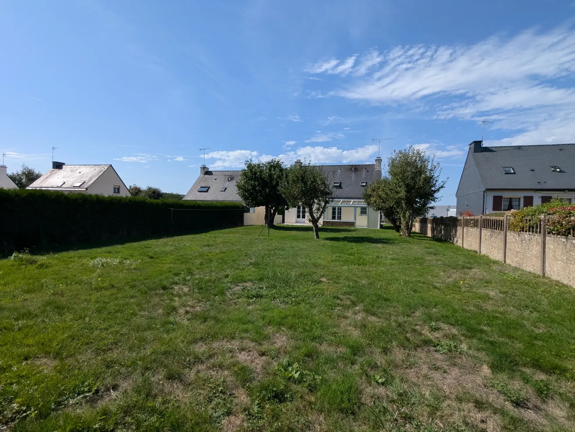 Maison 6 pièces à Guer centre-ville - 107 m² avec sous-sol et terrasse 