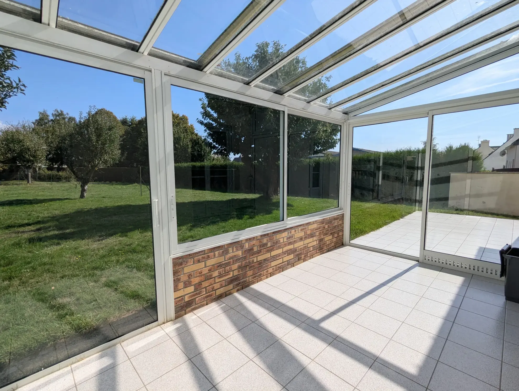 Maison 6 pièces à Guer centre-ville - 107 m² avec sous-sol et terrasse 