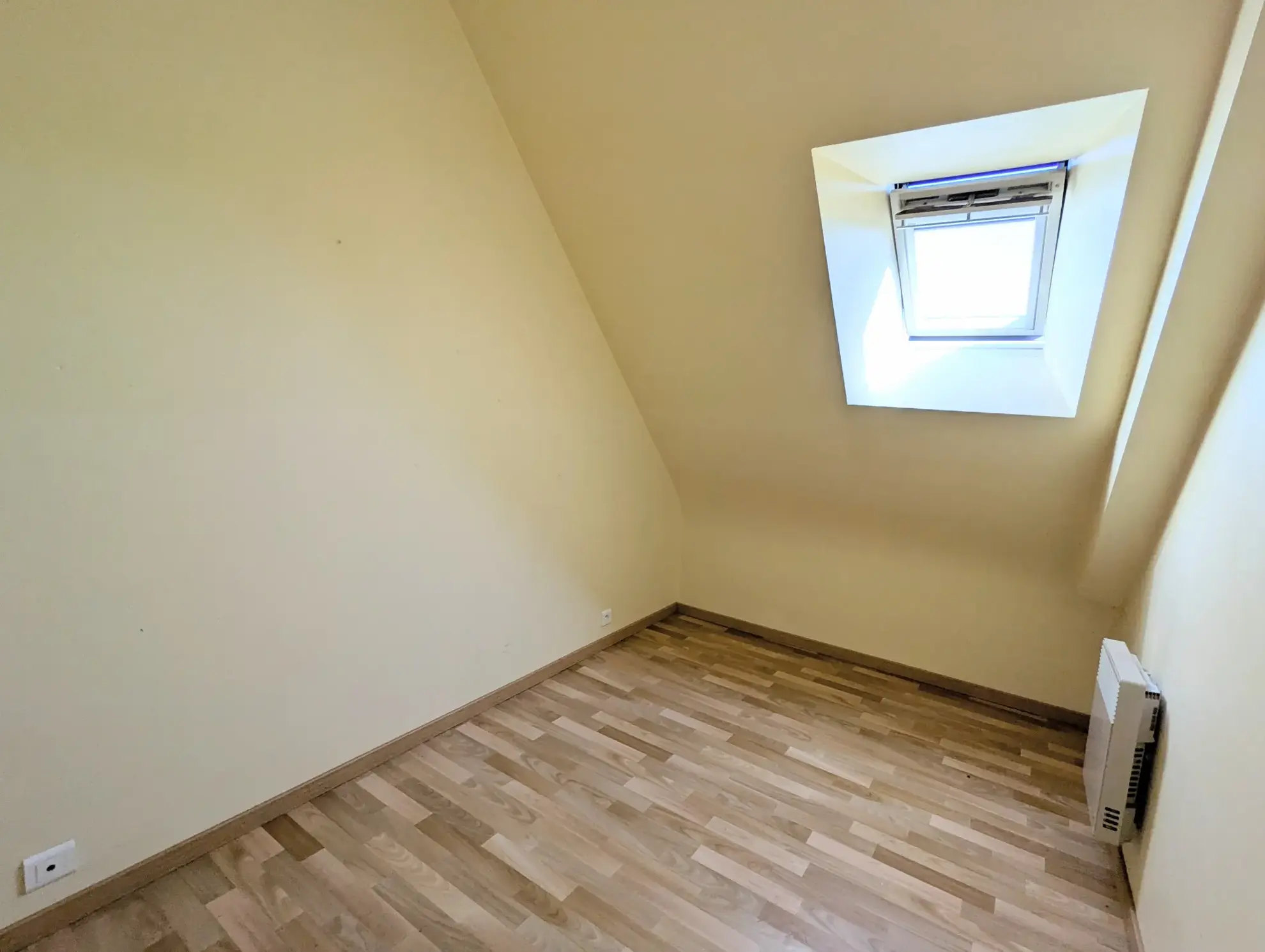 Maison 6 pièces à Guer centre-ville - 107 m² avec sous-sol et terrasse 