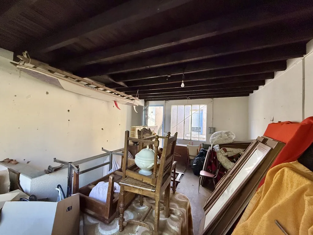 Maison de rue à Valence de 72 m2 avec cour et dépendance – Opportunité à saisir 