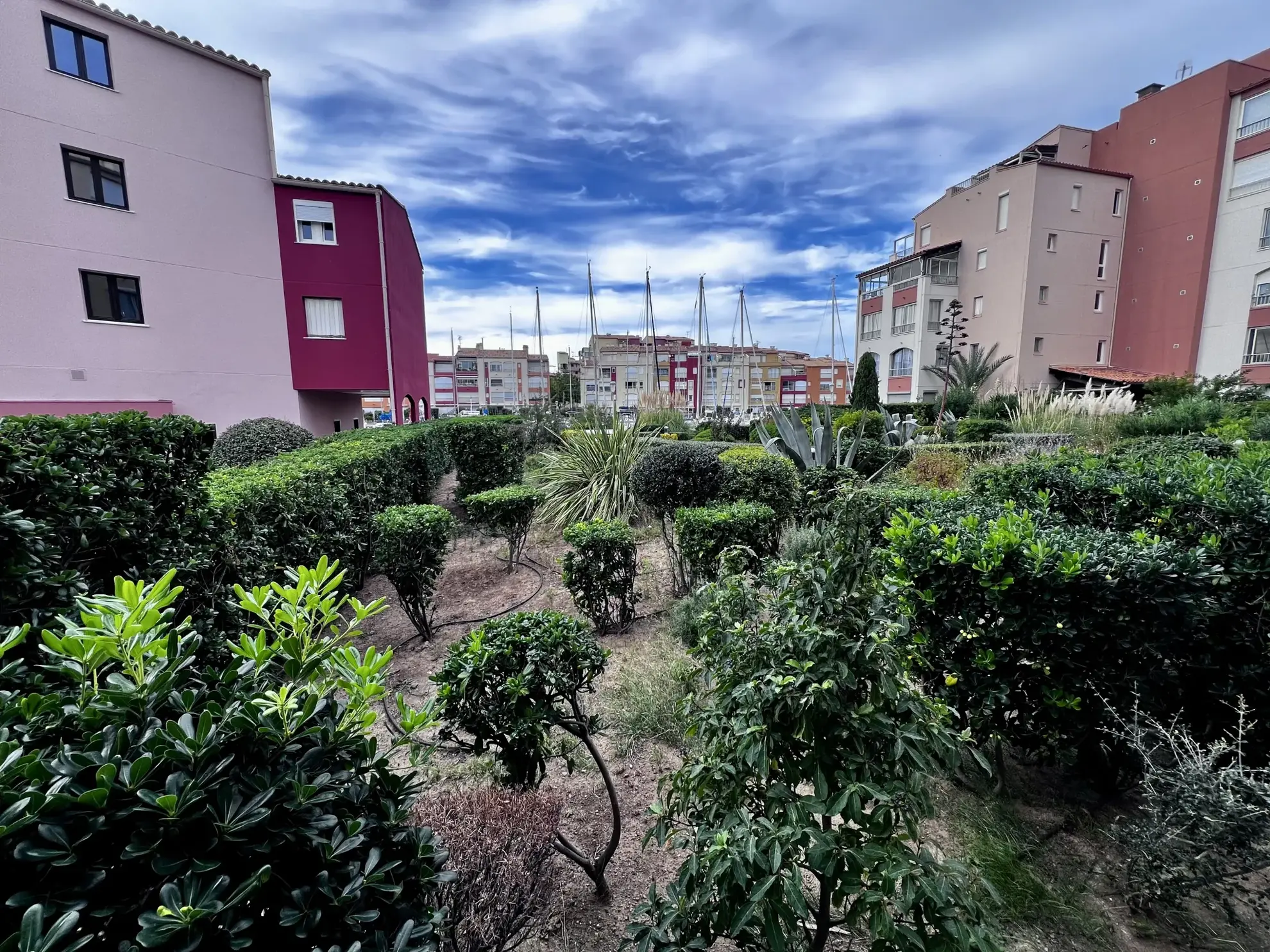 Studio cabine avec parking privé à Cap d'Agde, Vieux Port - Vue jardin