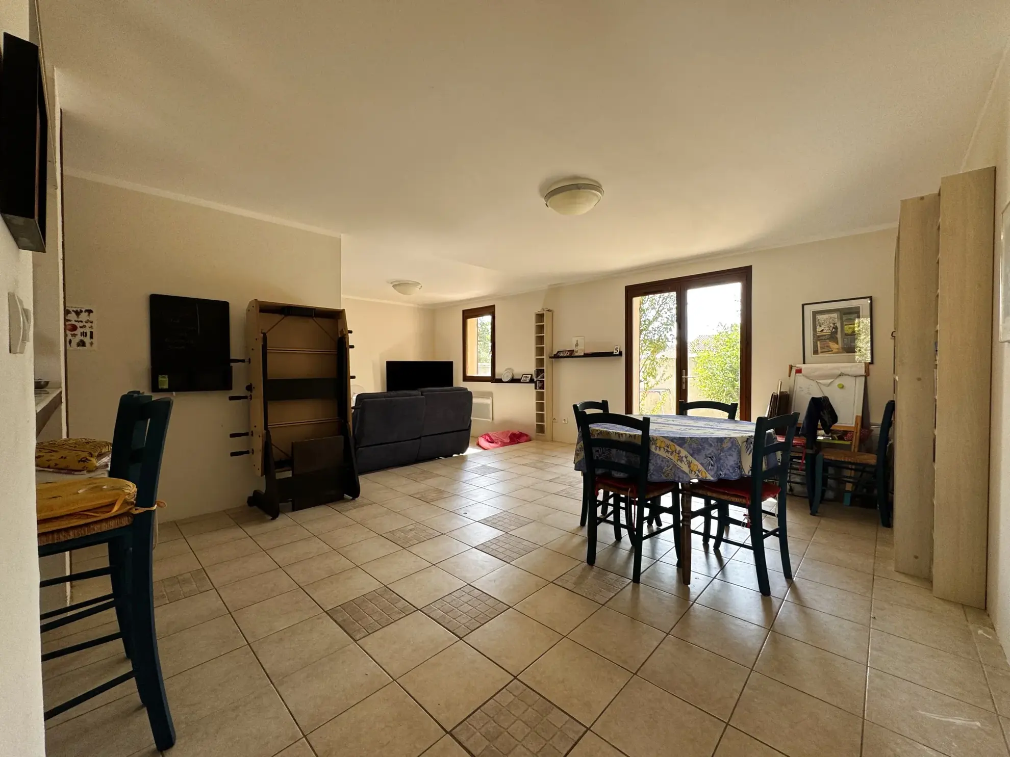 Villa de plain-pied avec piscine à Thuir – Lumineuse et équipée 