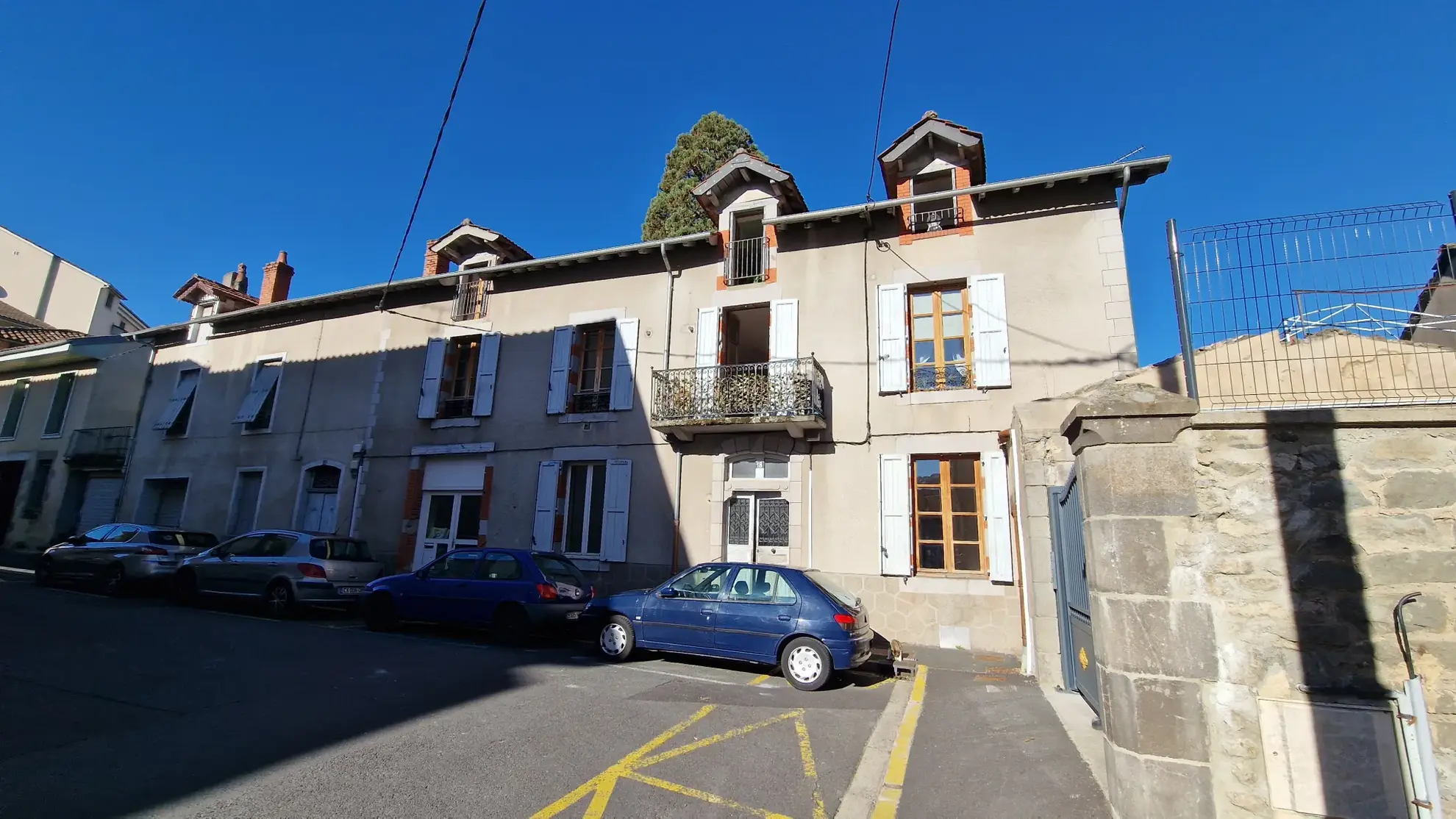 Immeuble à vendre à Aurillac - Investissement locatif dans le quartier des Carmes